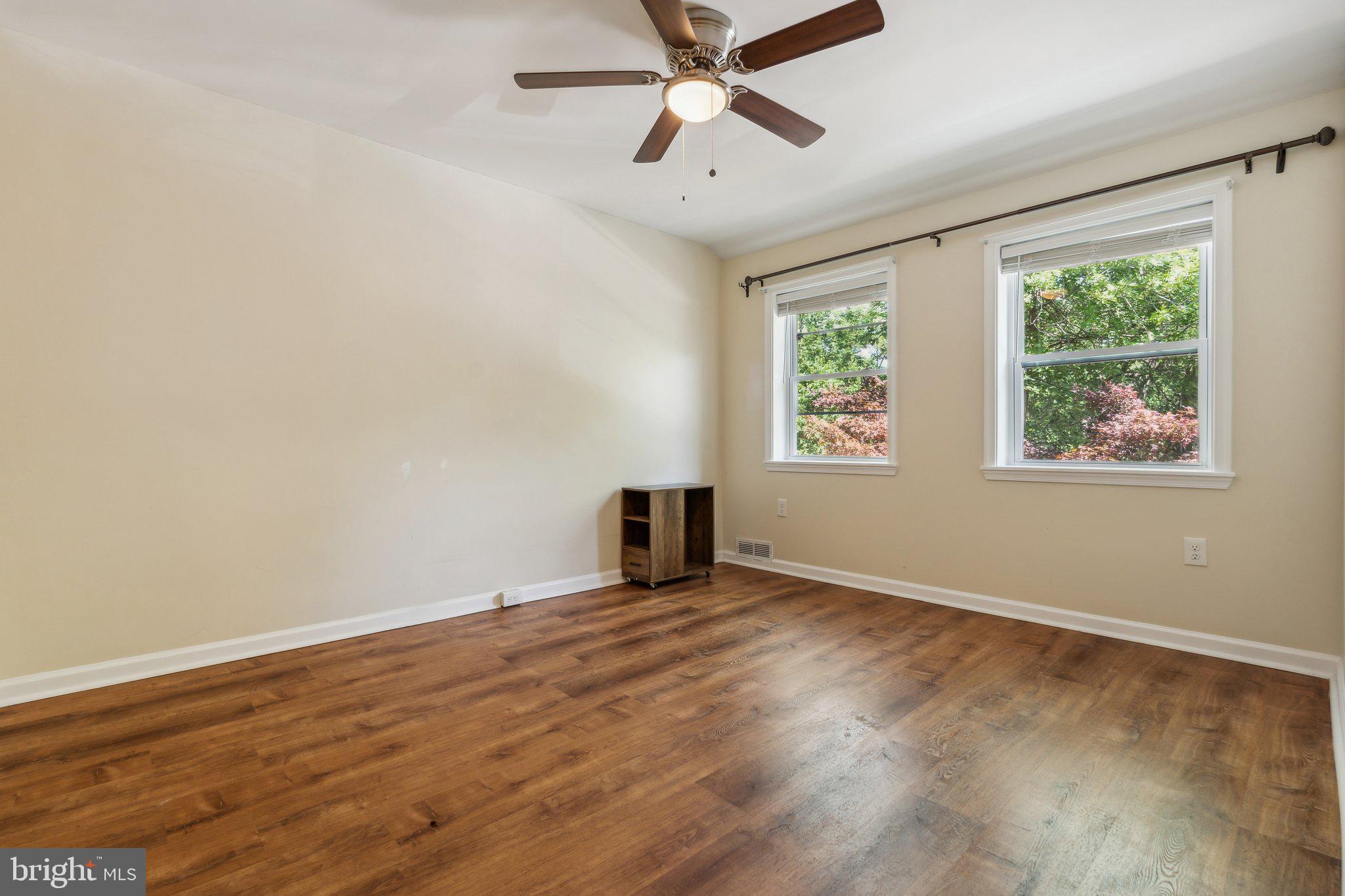 NORTHWOOD - Residential