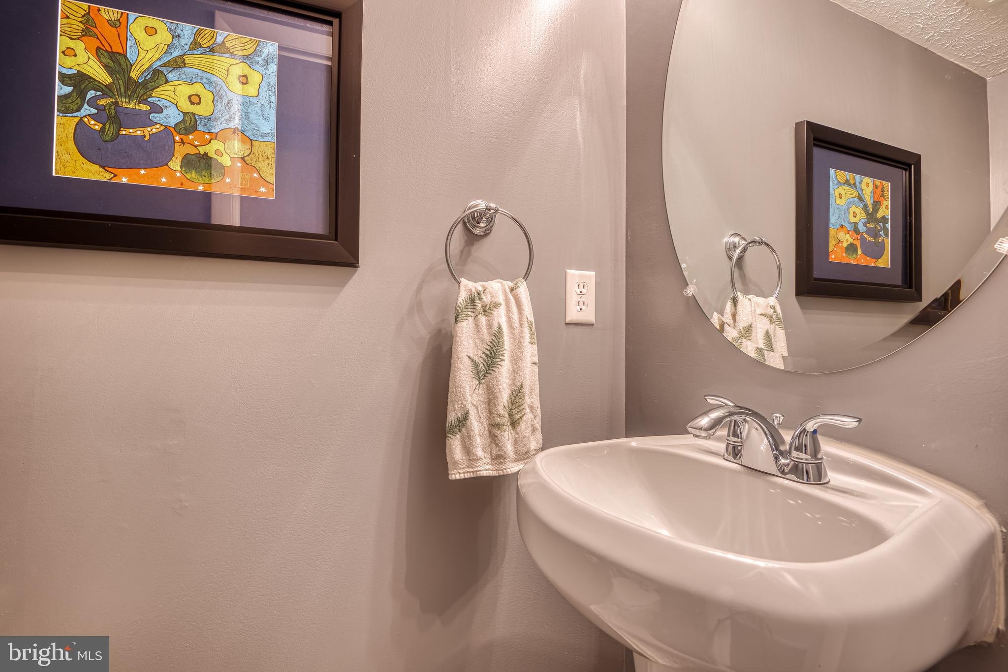 THE HIGHLANDS - Residential