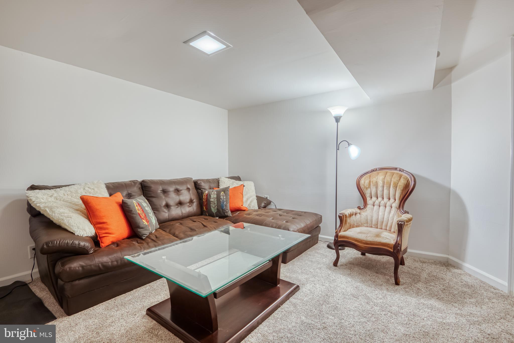 THE HIGHLANDS - Residential