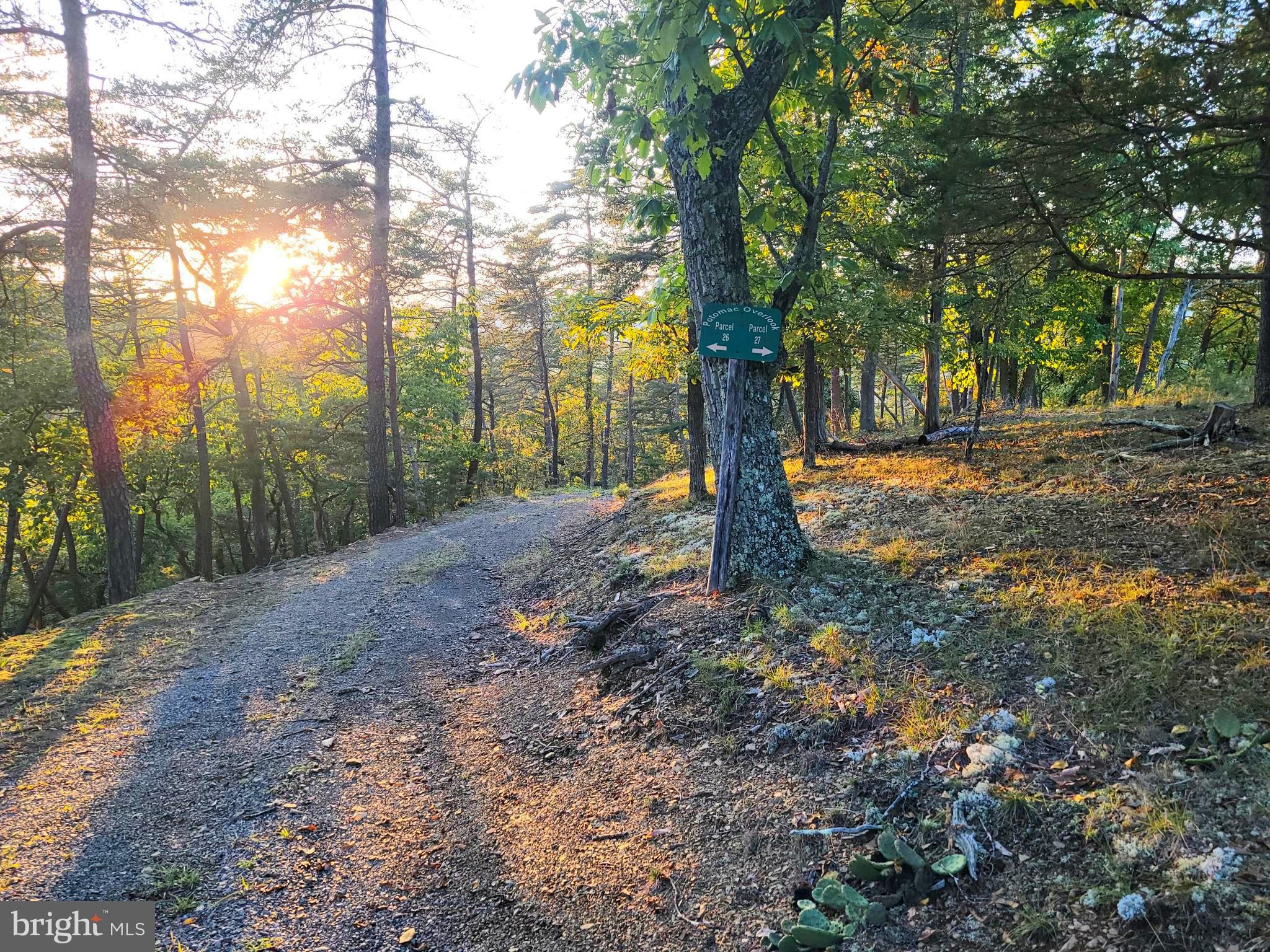 POTOMAC VALLEY OVERLOOK - Land