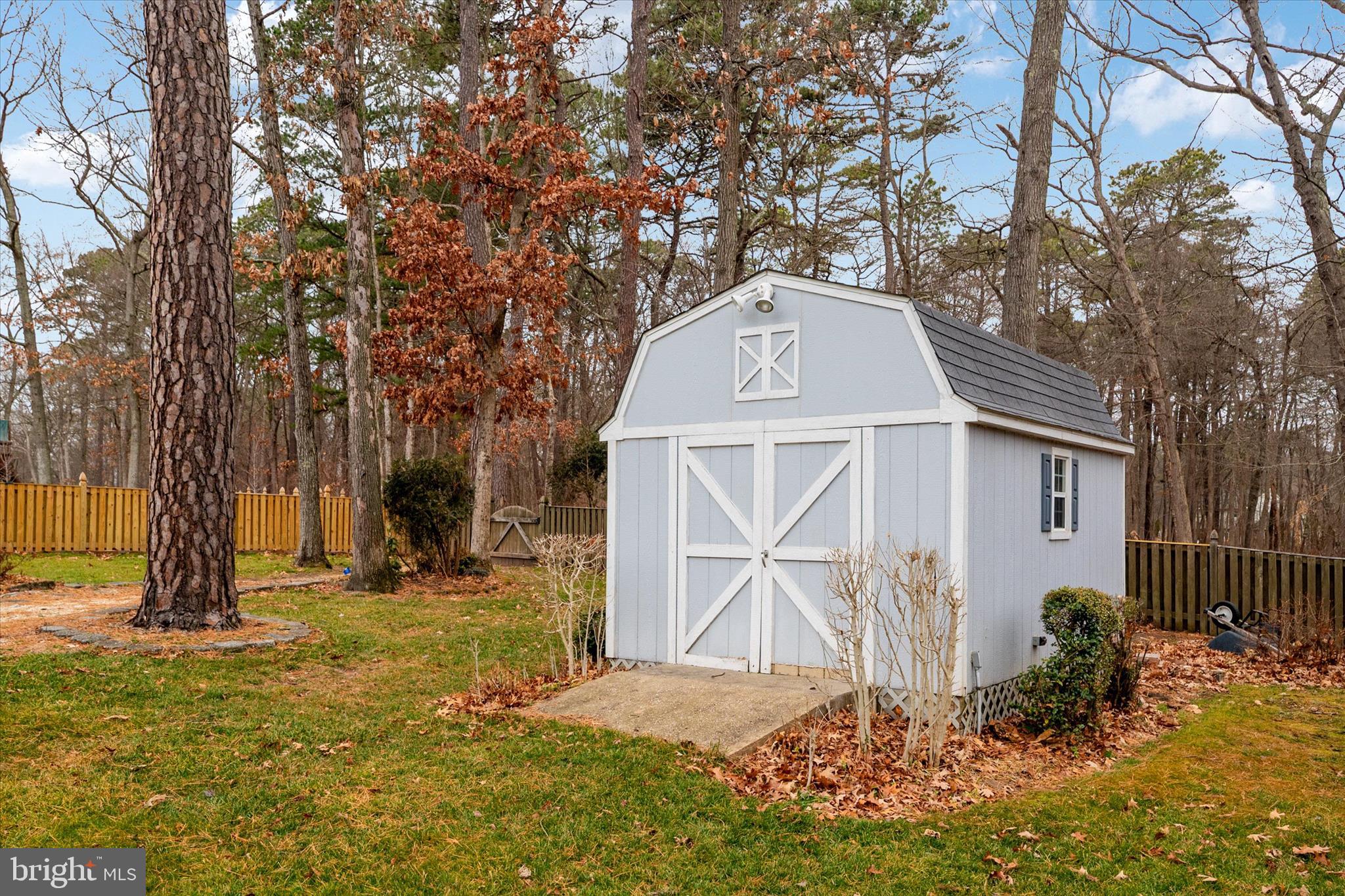 QUARTERFIELD FARMS - Residential