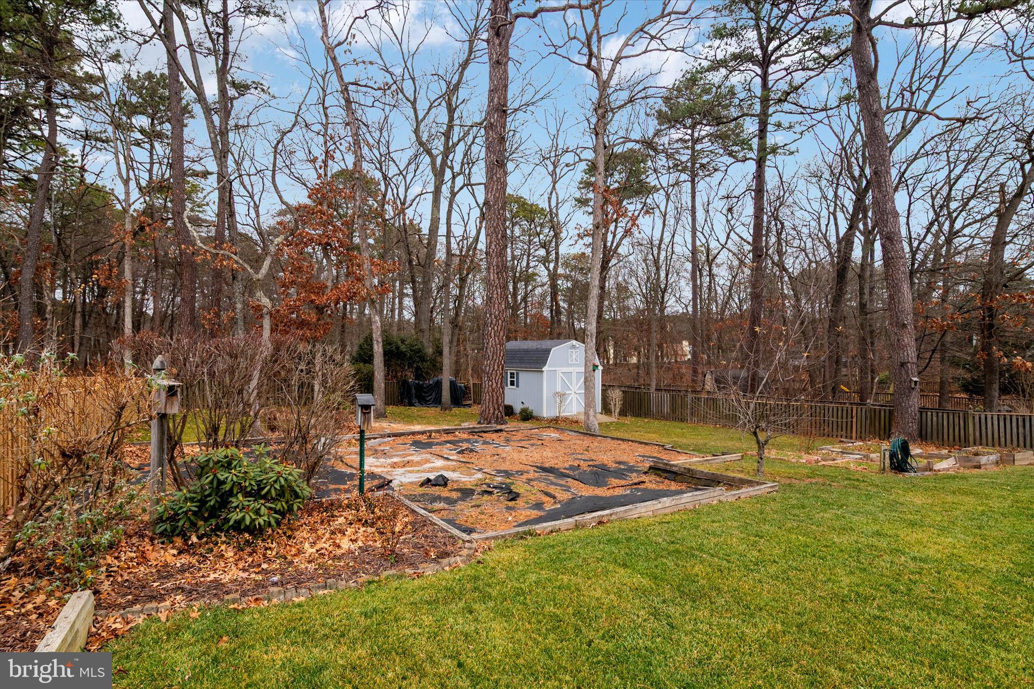 QUARTERFIELD FARMS - Residential