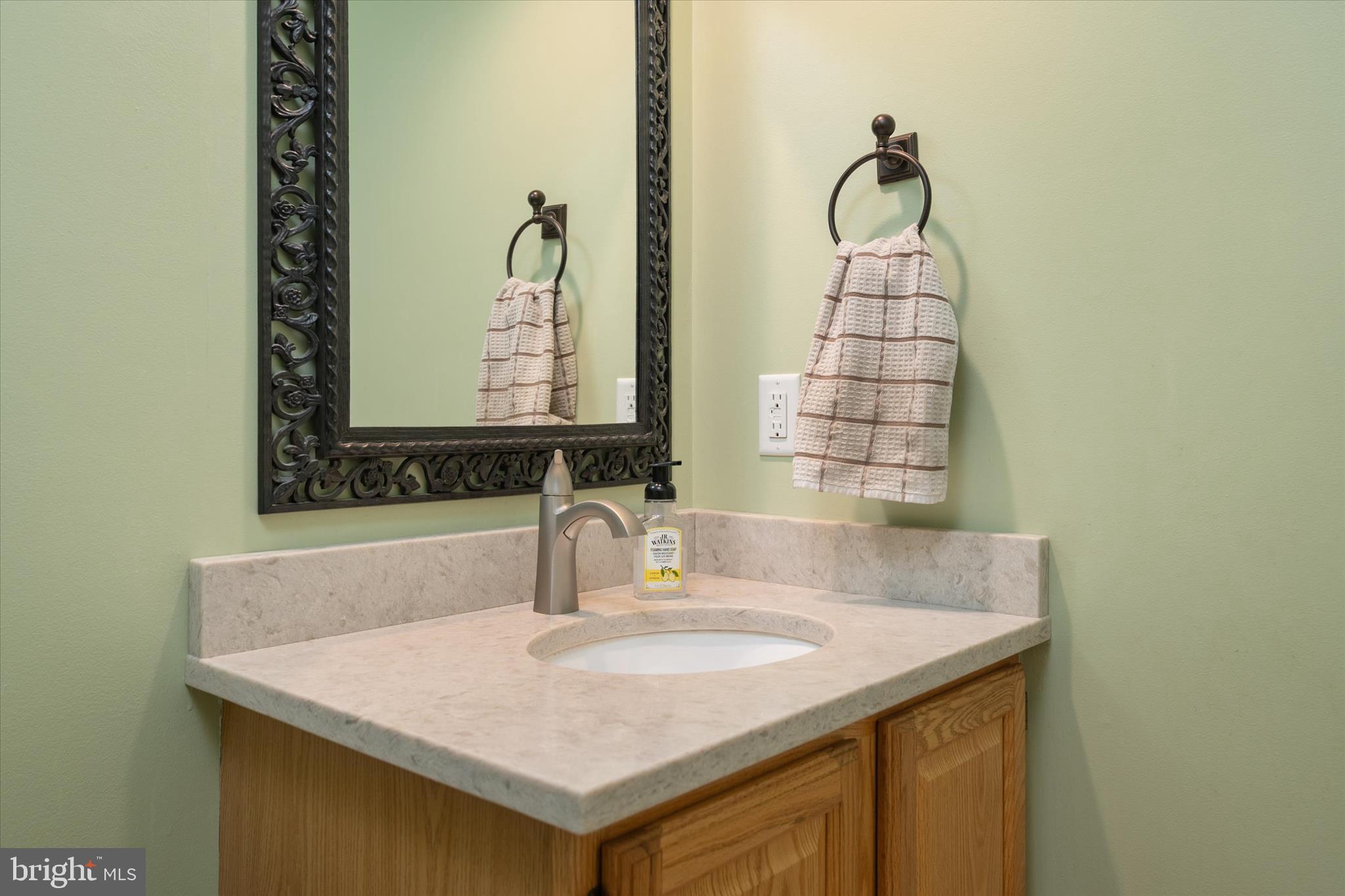 QUARTERFIELD FARMS - Residential