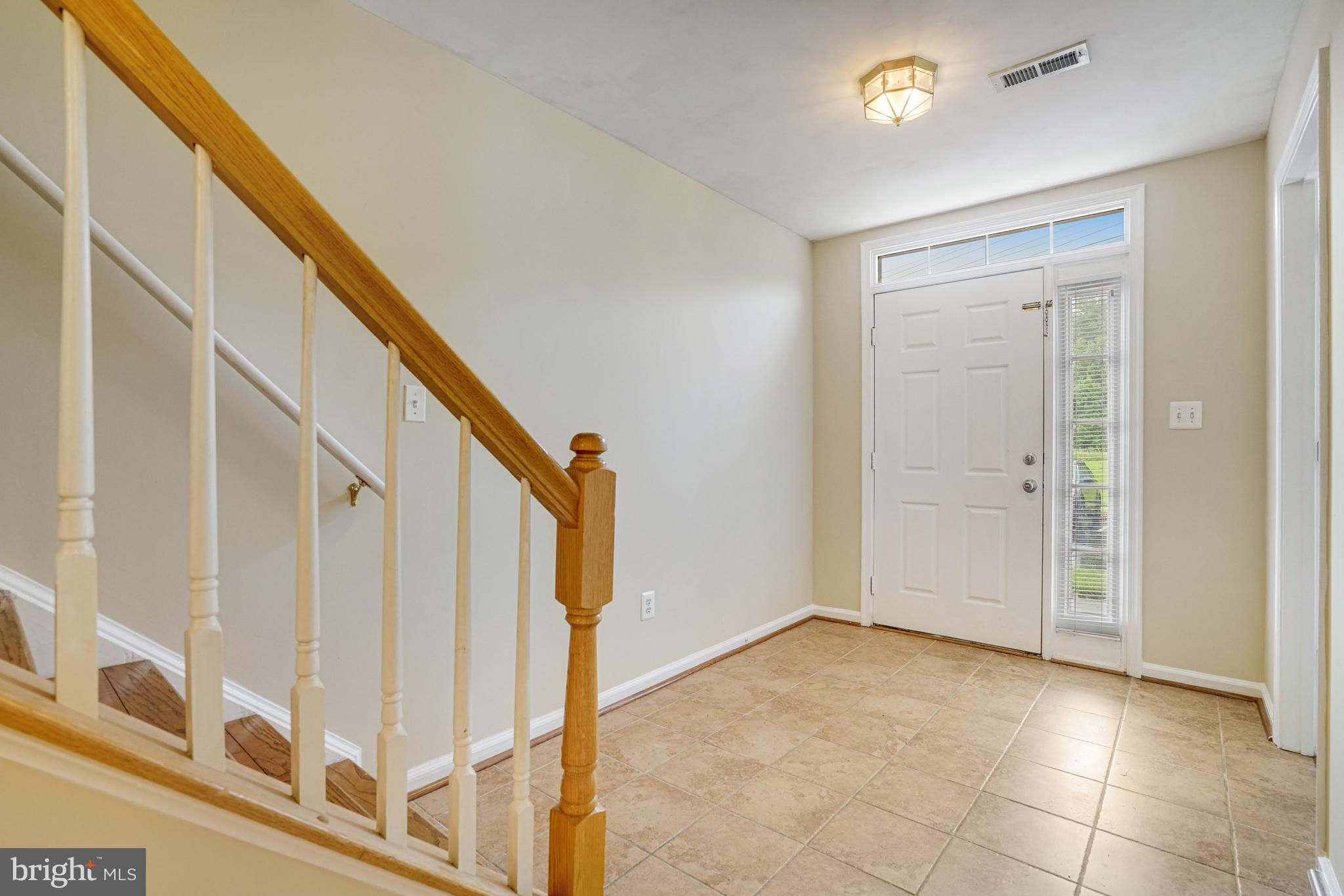 6187 LES DORSON LANE