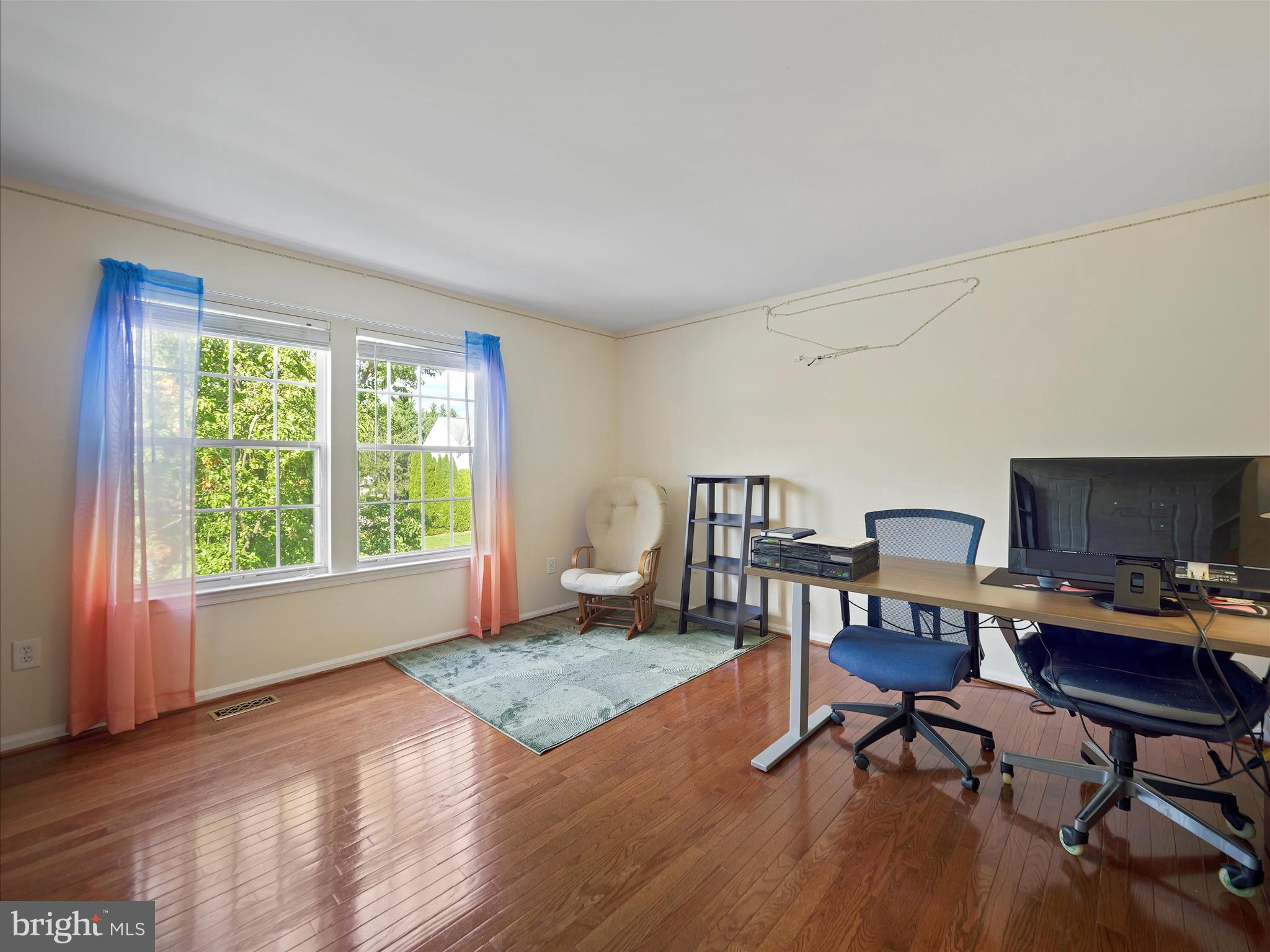 MONARCH RIDGE - Residential