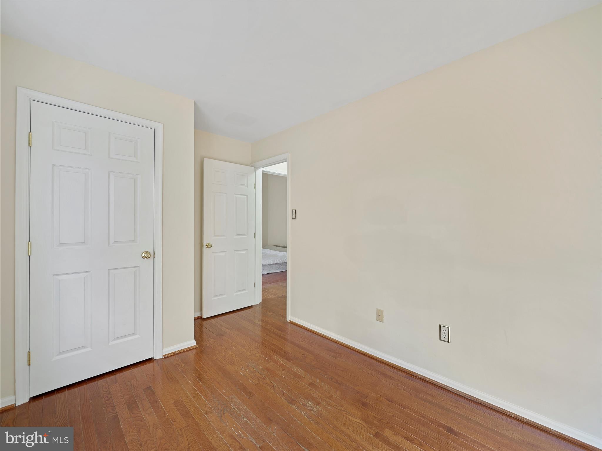 MONARCH RIDGE - Residential