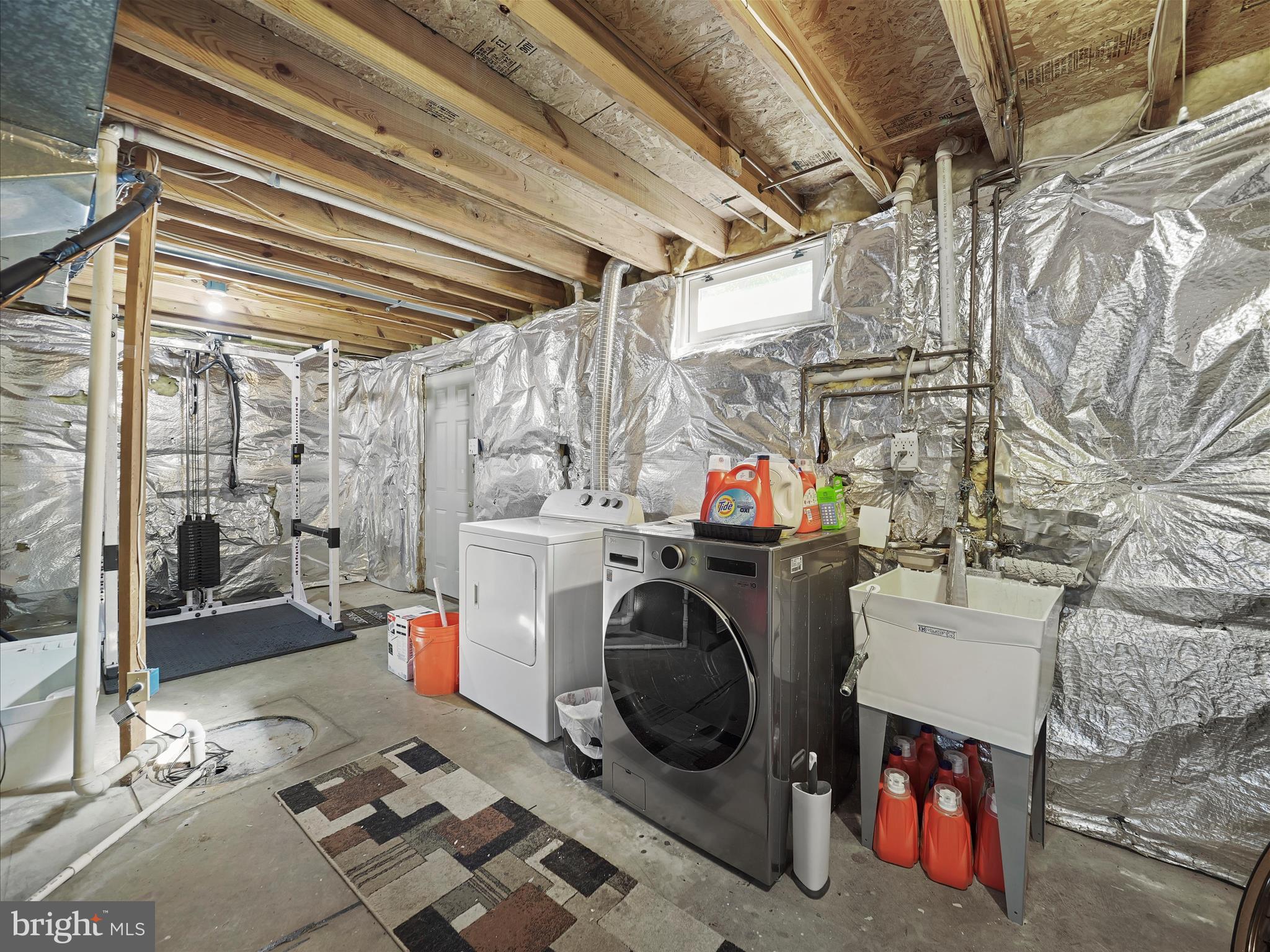 MONARCH RIDGE - Residential