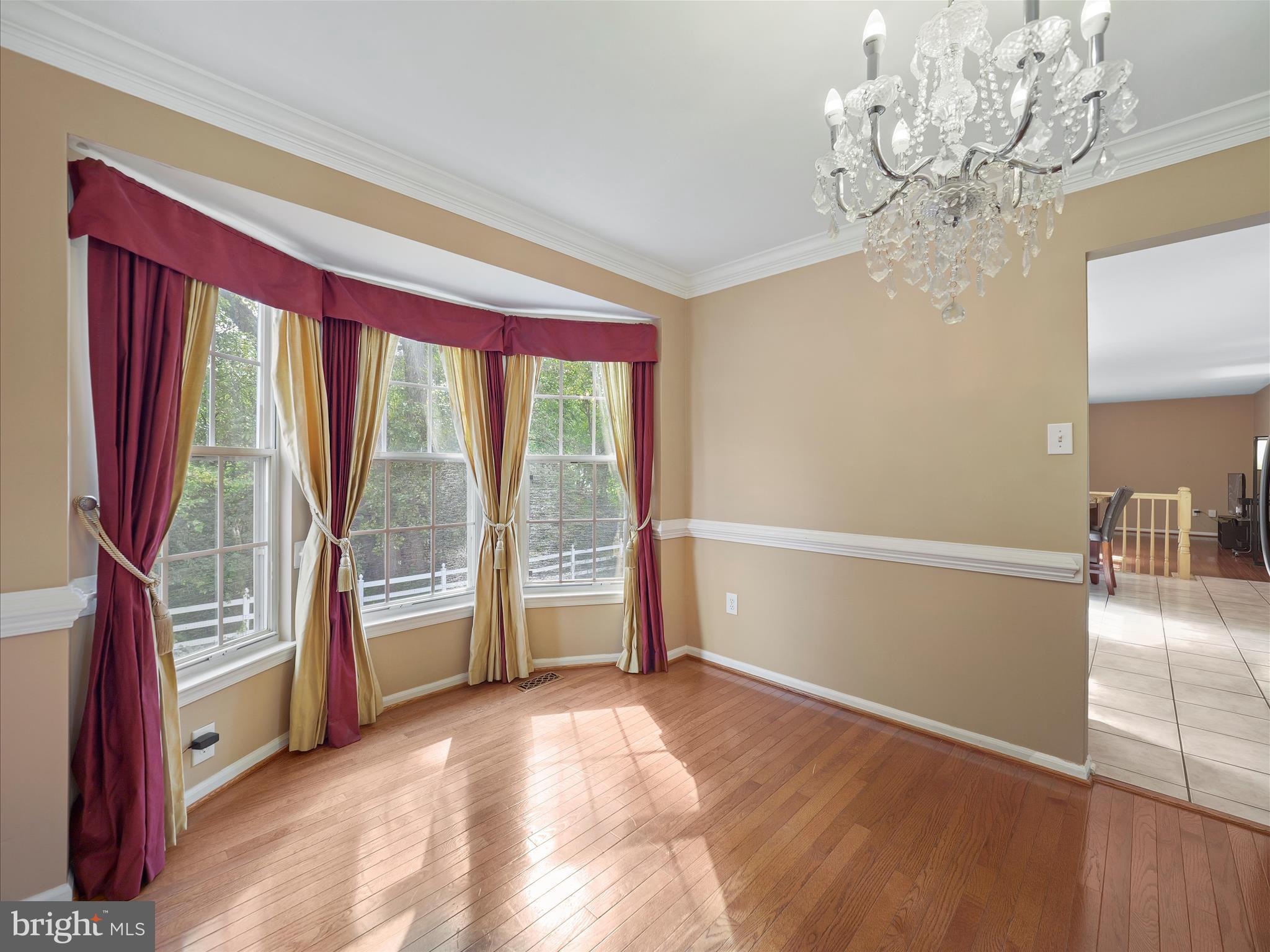 MONARCH RIDGE - Residential