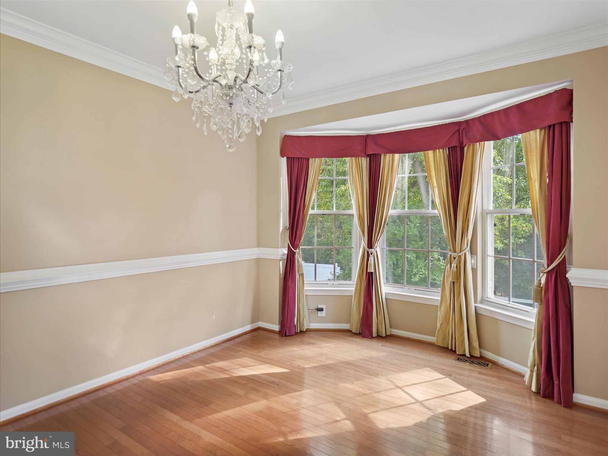 MONARCH RIDGE - Residential