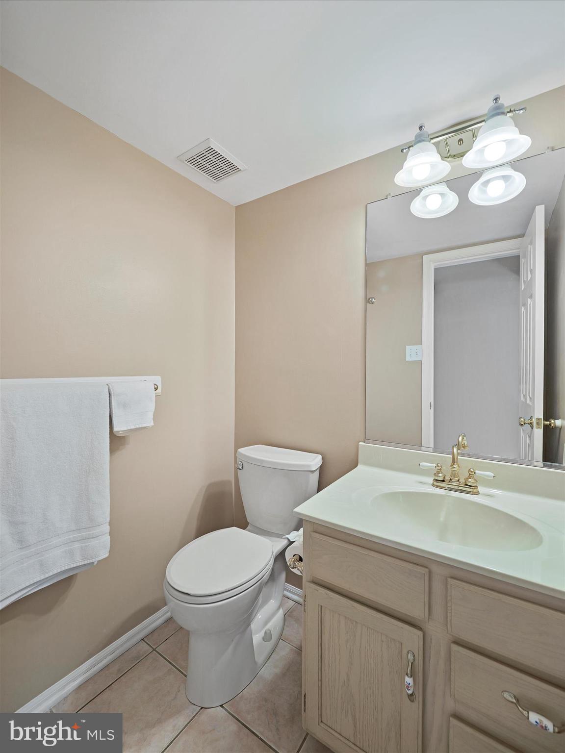 MONARCH RIDGE - Residential