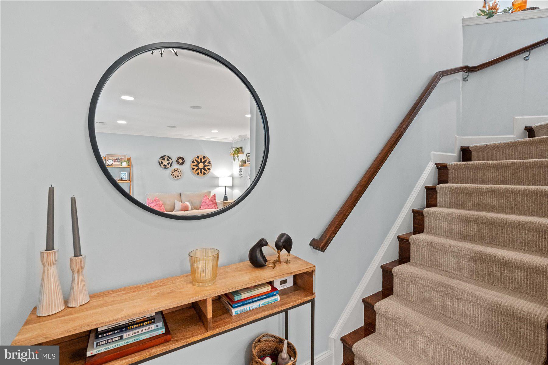 SHIRLINGTON CREST - Residential