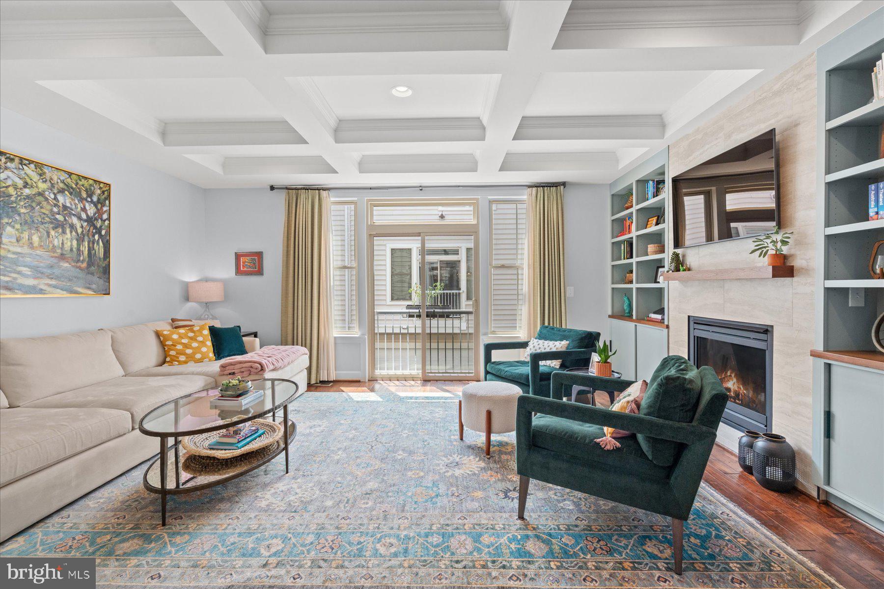 SHIRLINGTON CREST - Residential