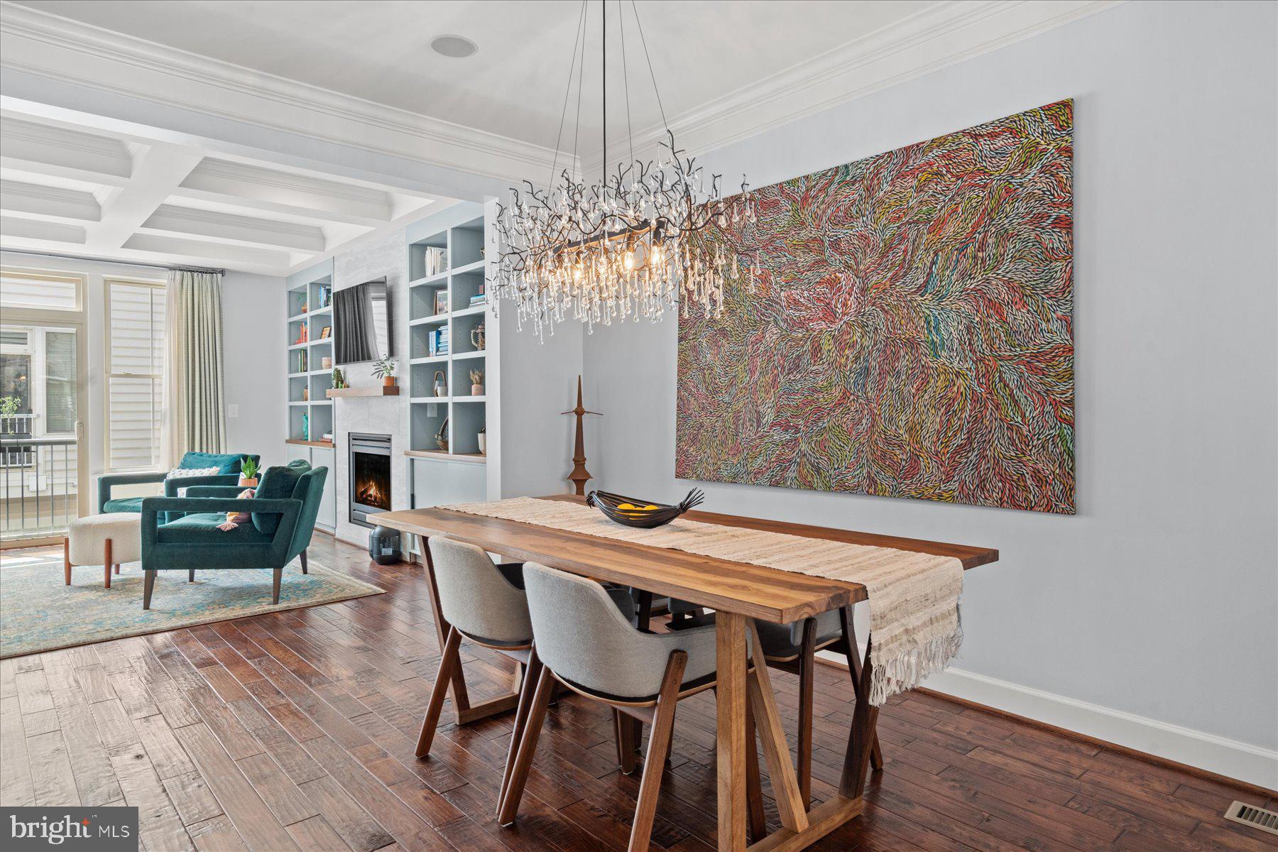 SHIRLINGTON CREST - Residential