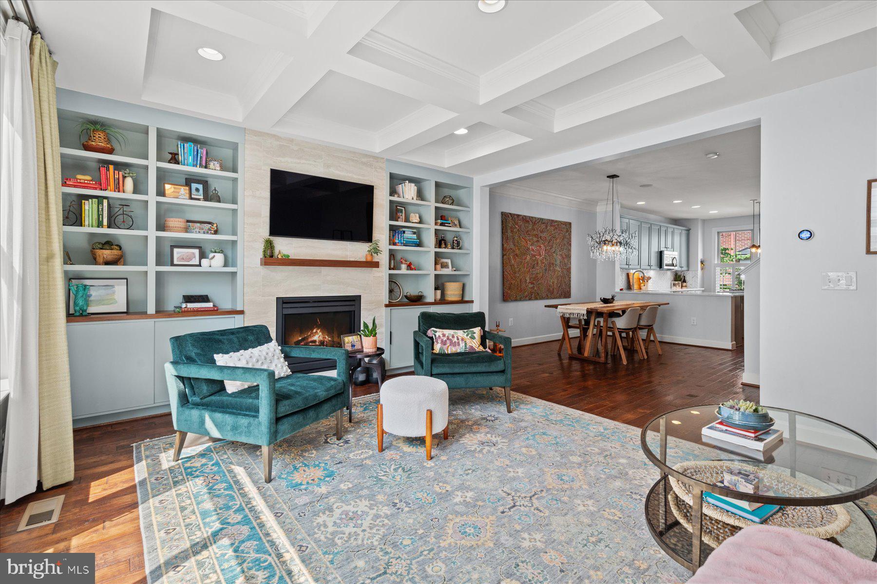 SHIRLINGTON CREST - Residential