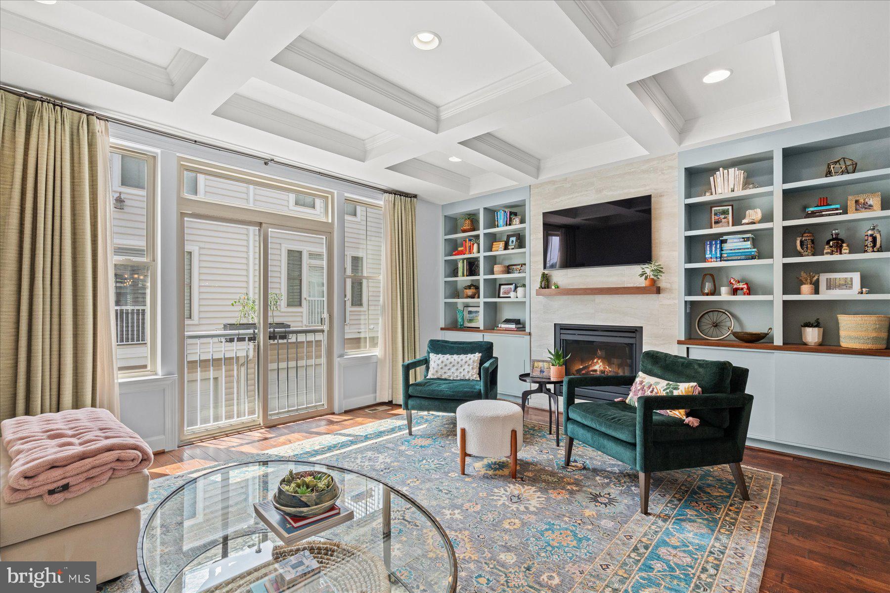 SHIRLINGTON CREST - Residential