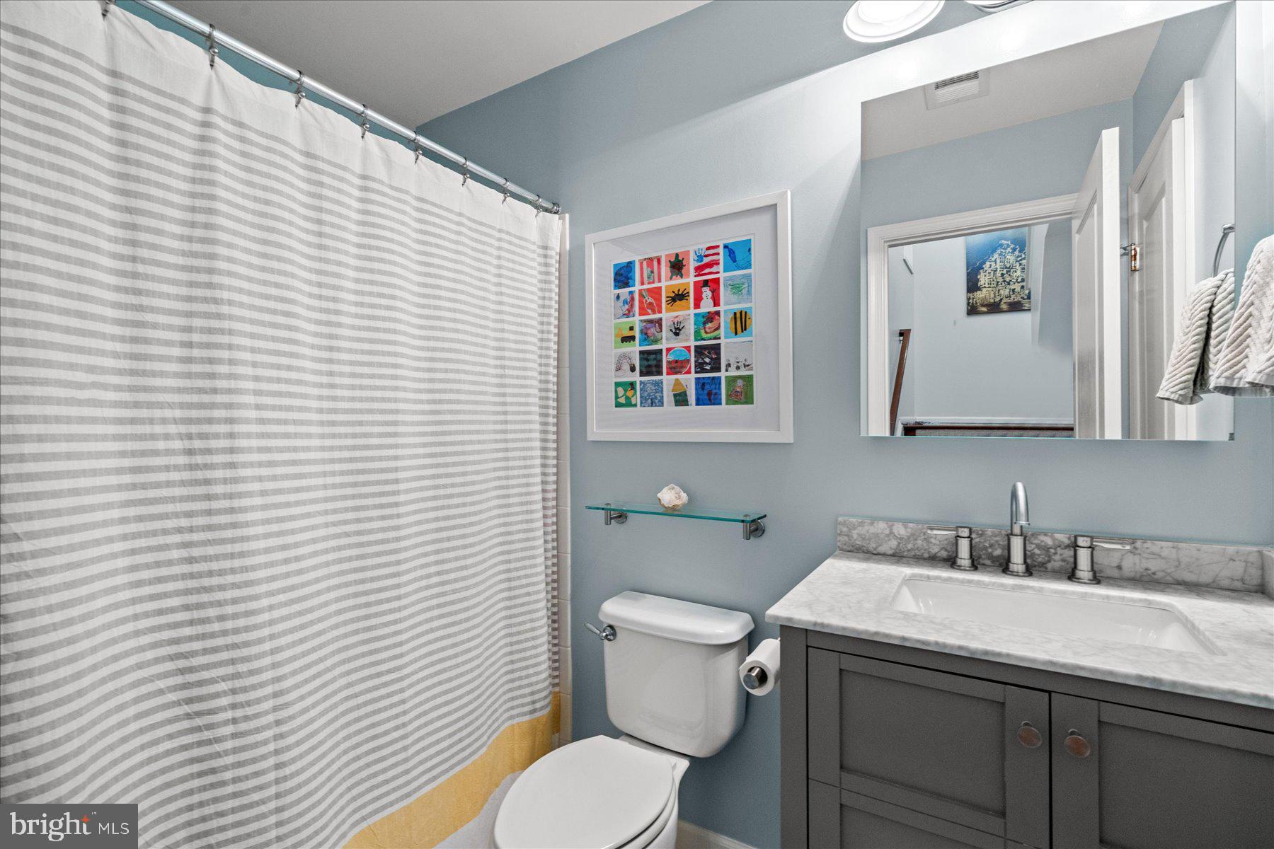 SHIRLINGTON CREST - Residential