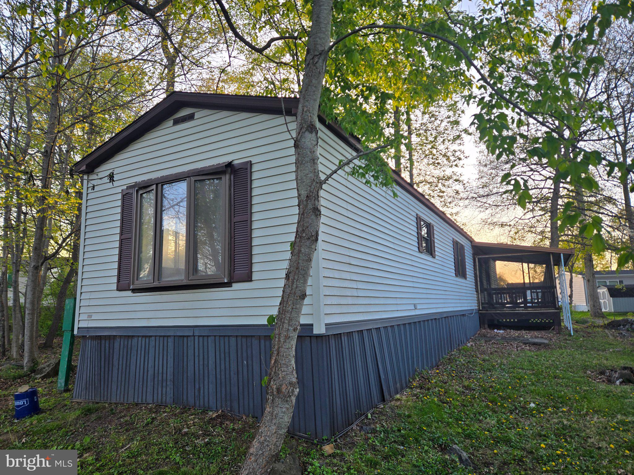 RICHLAND MDWS - Residential