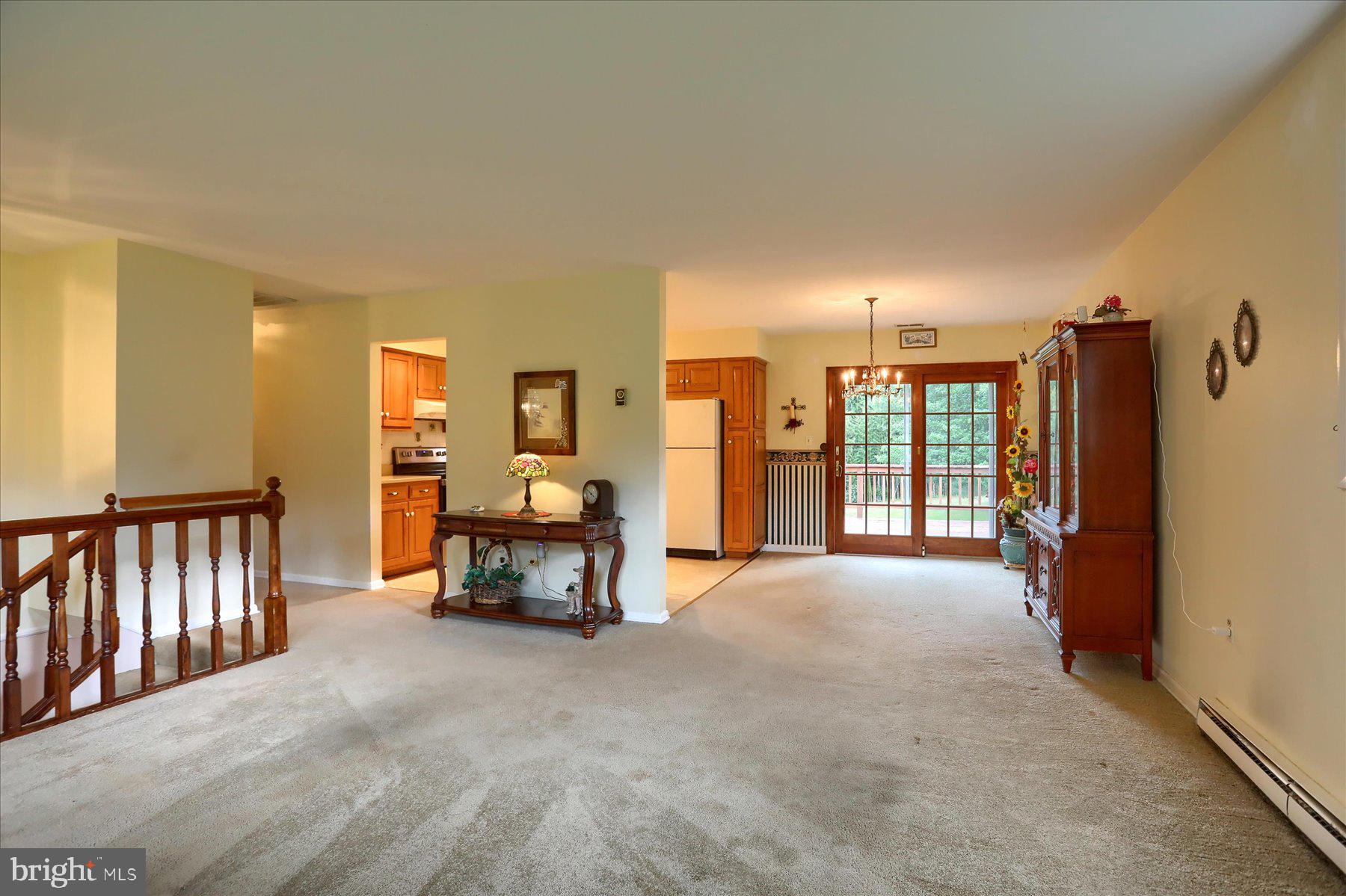 810 STONE HAVEN DRIVE
