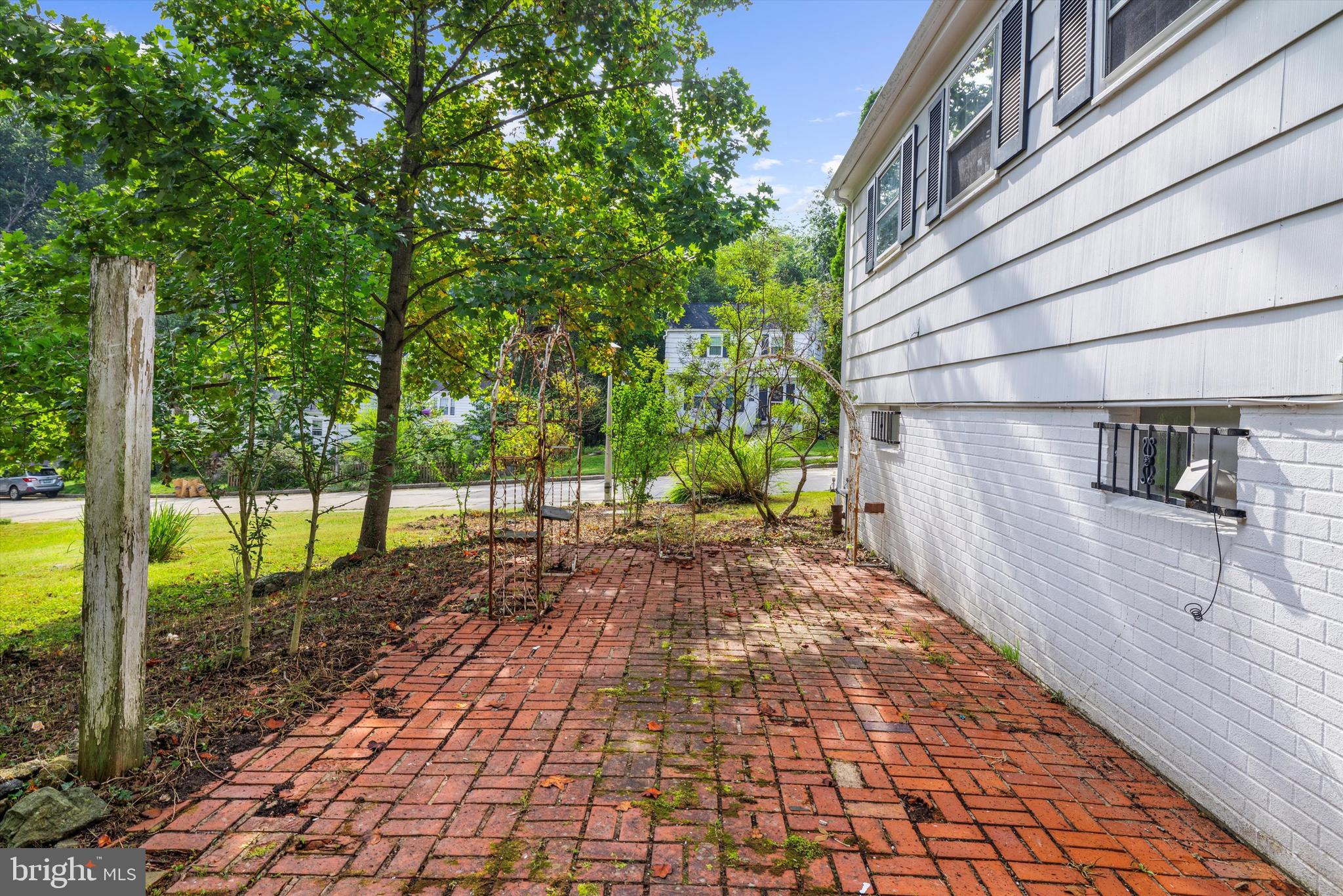 DICKEYVILLE HISTORIC DISTRICT - Residential