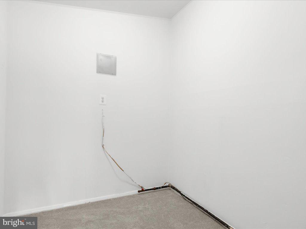 RIPPLING RIDGE - Residential