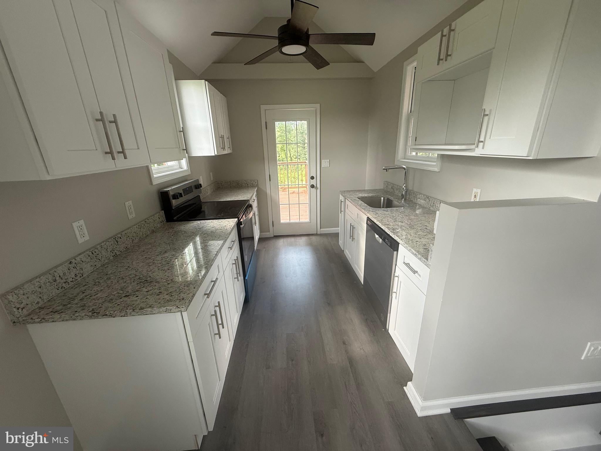 10516 BIRD RIVER ROAD
