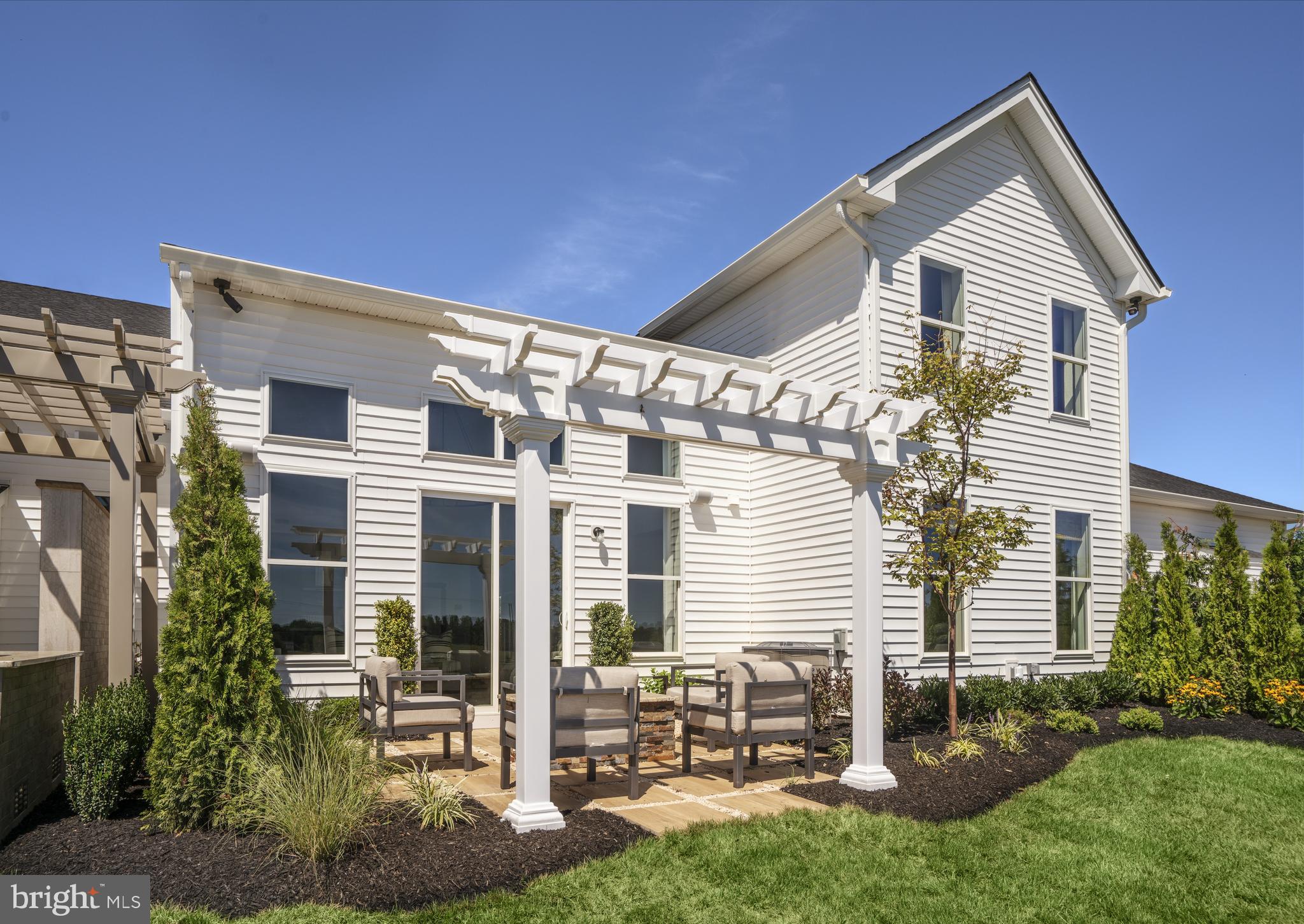 REGENCY AT CREEKSIDE MEADOWS - Residential
