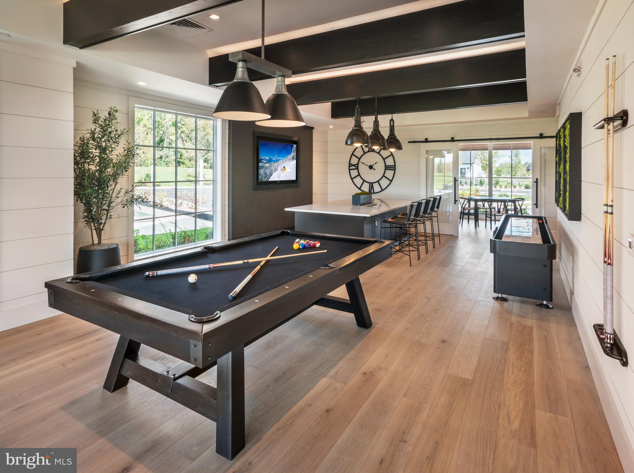 REGENCY AT CREEKSIDE MEADOWS - Residential