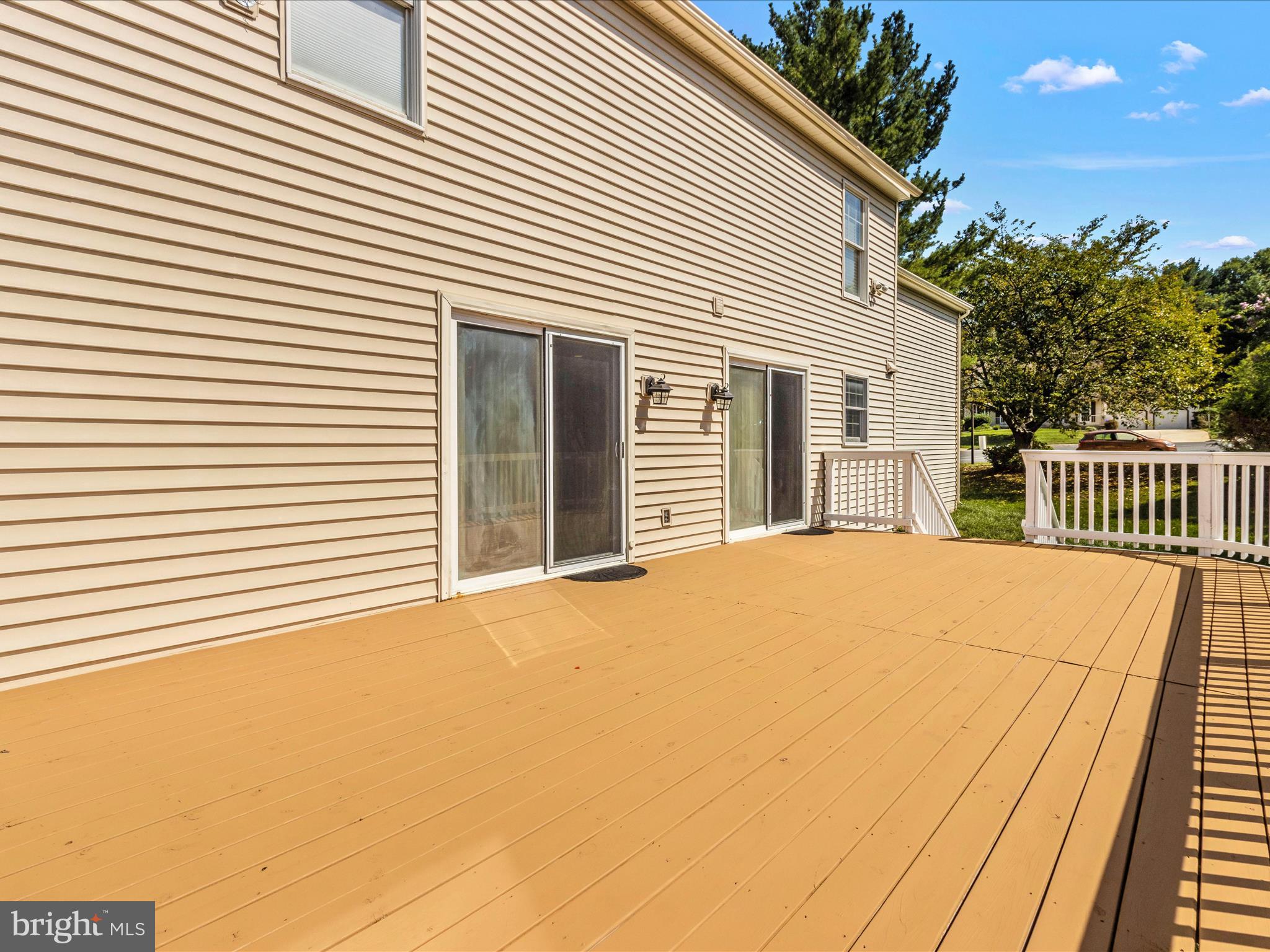 STONEGATE - Residential