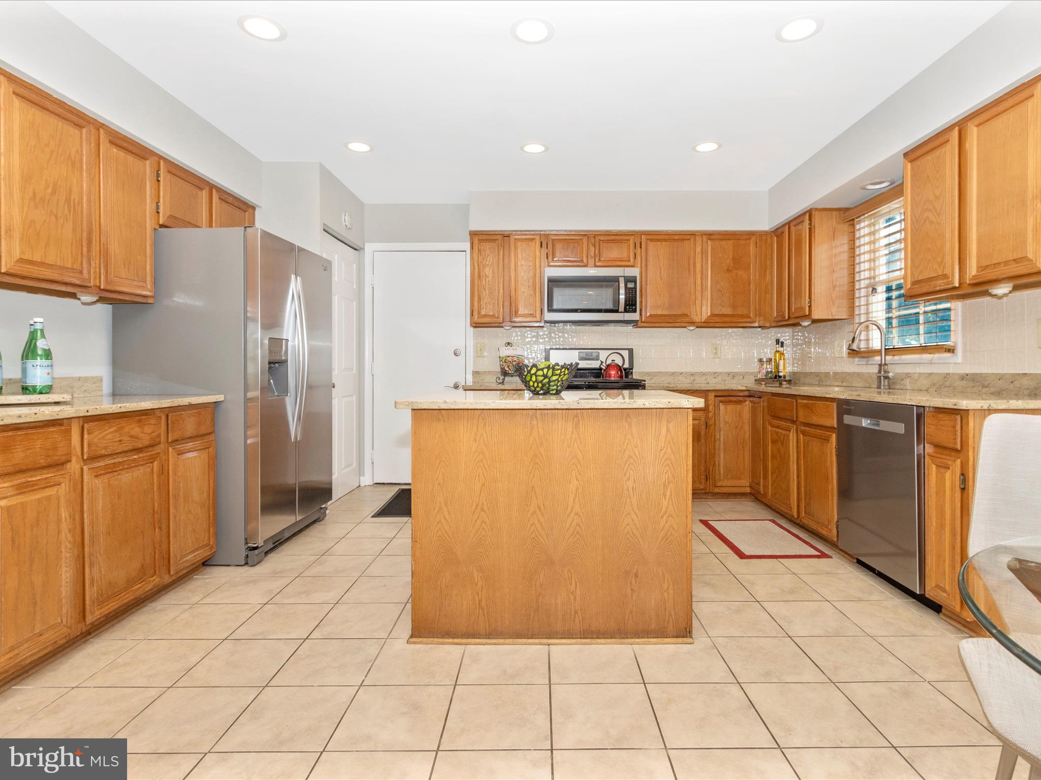 STONEGATE - Residential