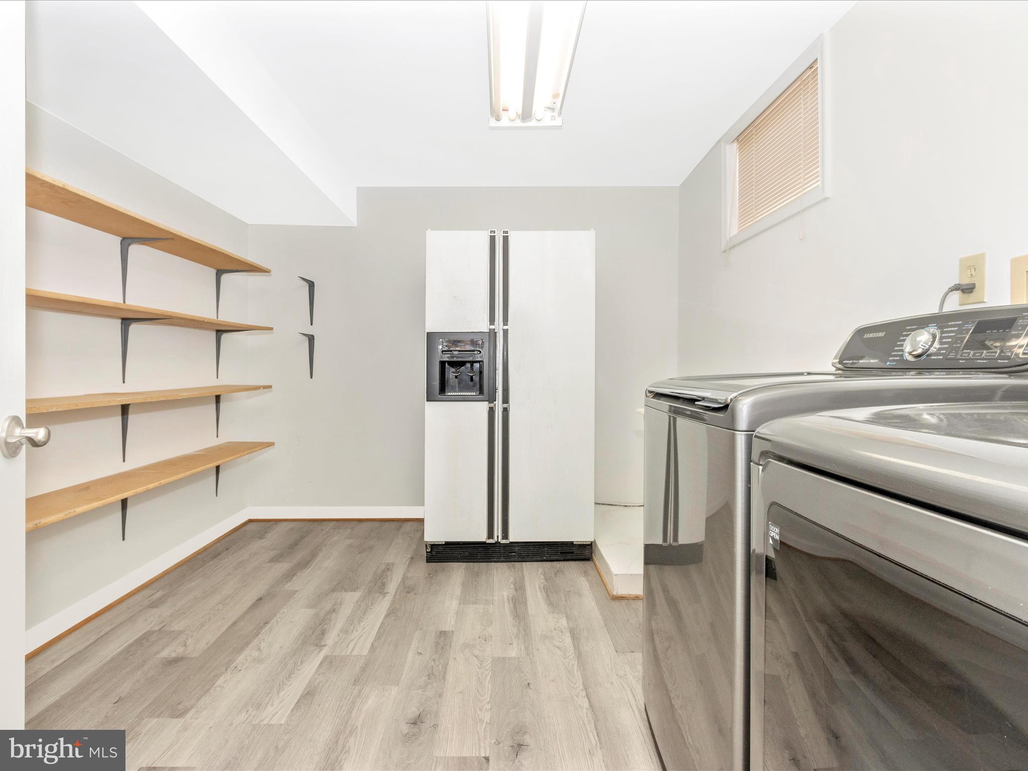 STONEGATE - Residential