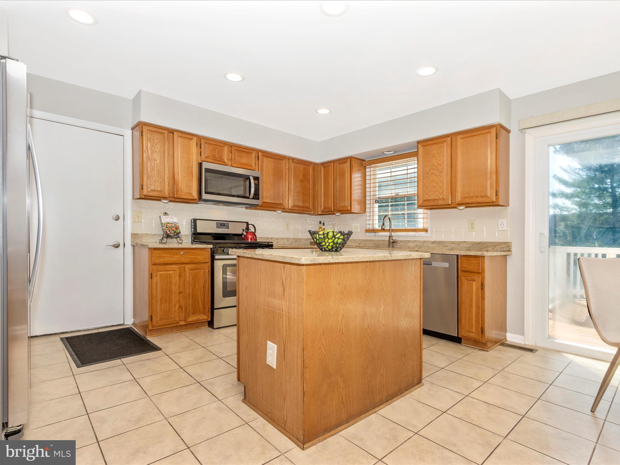 STONEGATE - Residential