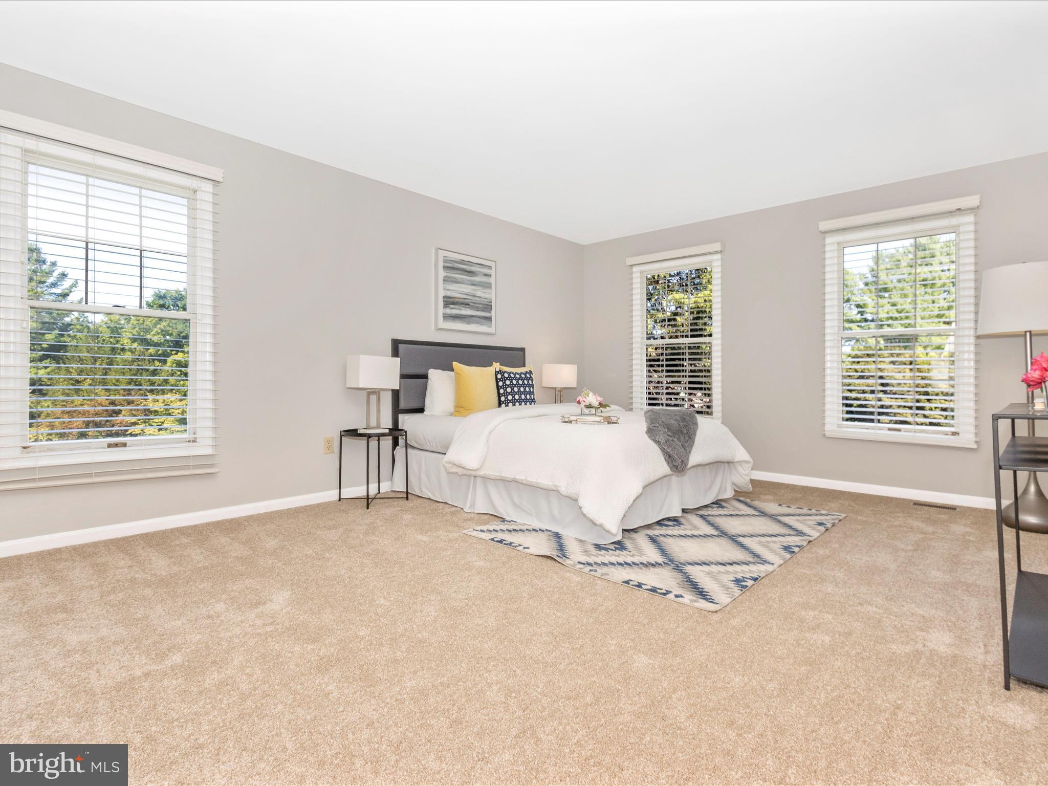 STONEGATE - Residential