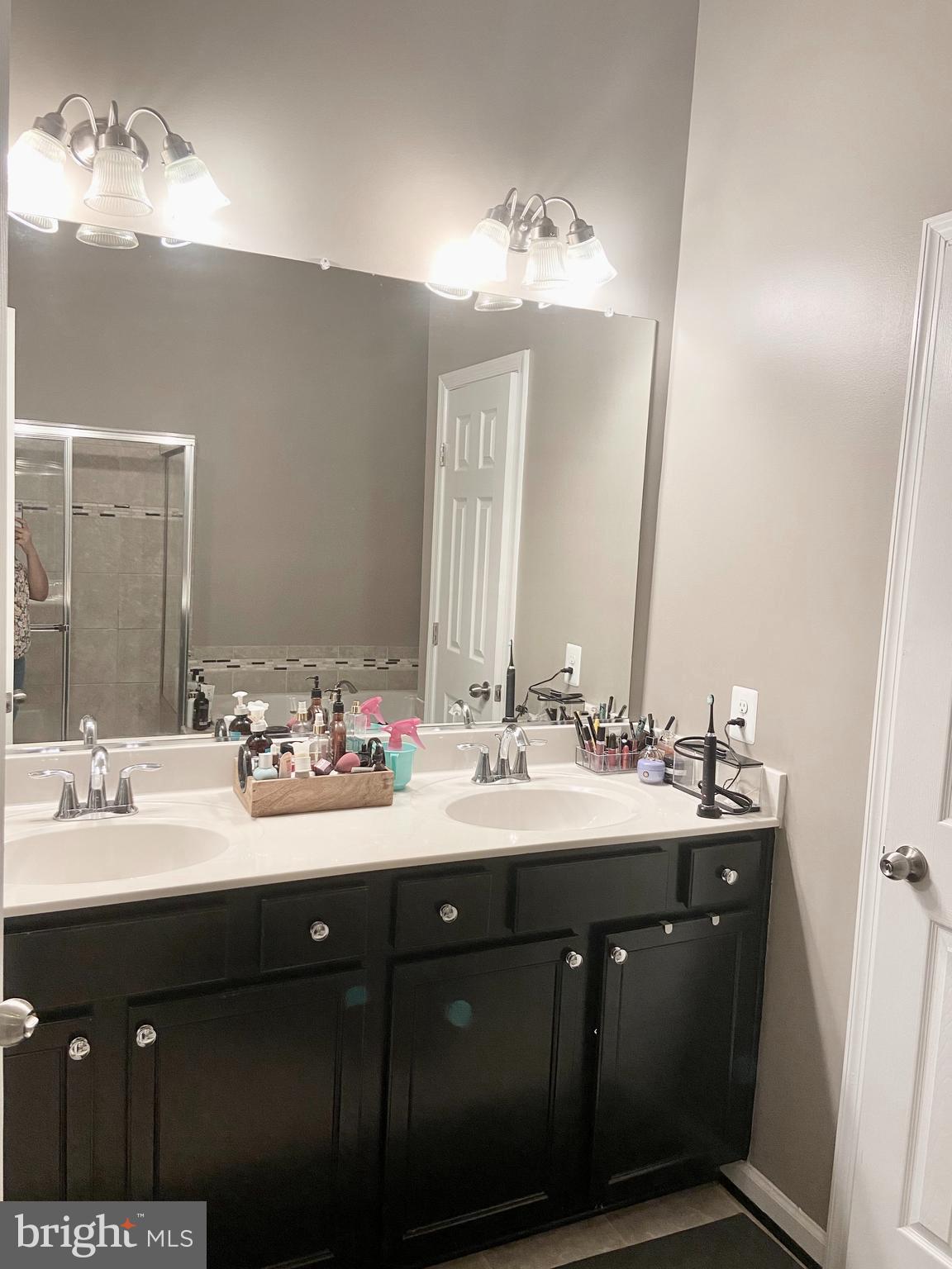 SIMPSON MILL - Residential Lease