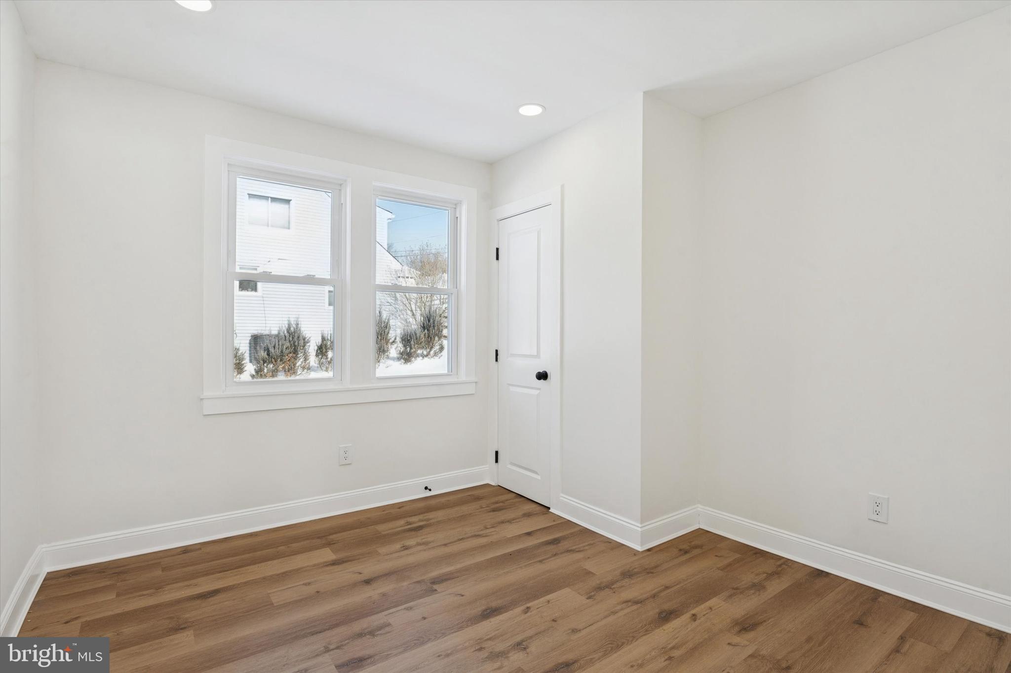 ROCKDALE - Residential