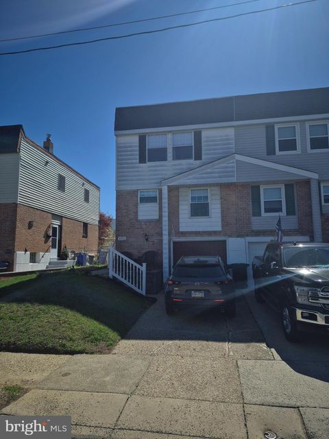10923 KIRBY DRIVE PHILADELPHIA PA 19154