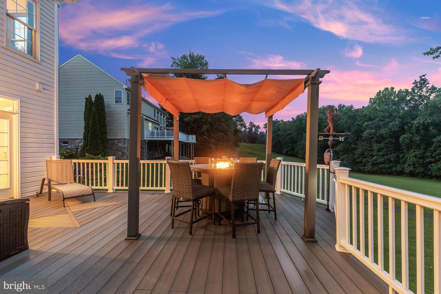 RIVER DOWNS - Residential