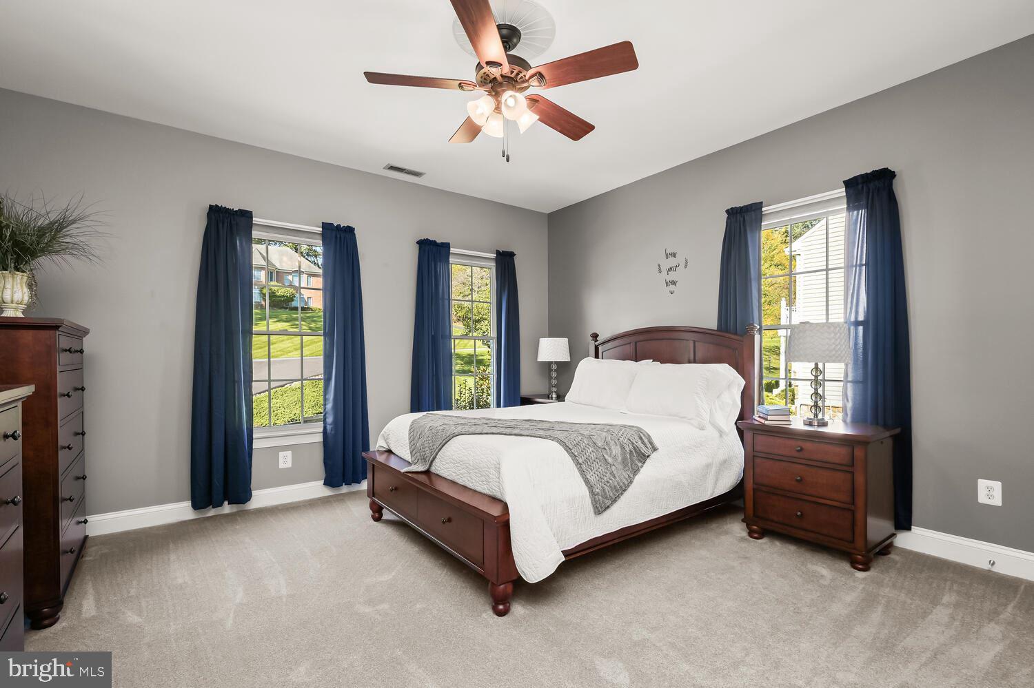 RIVER DOWNS - Residential