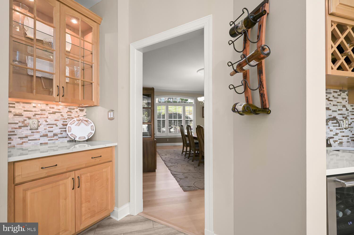 RIVER DOWNS - Residential