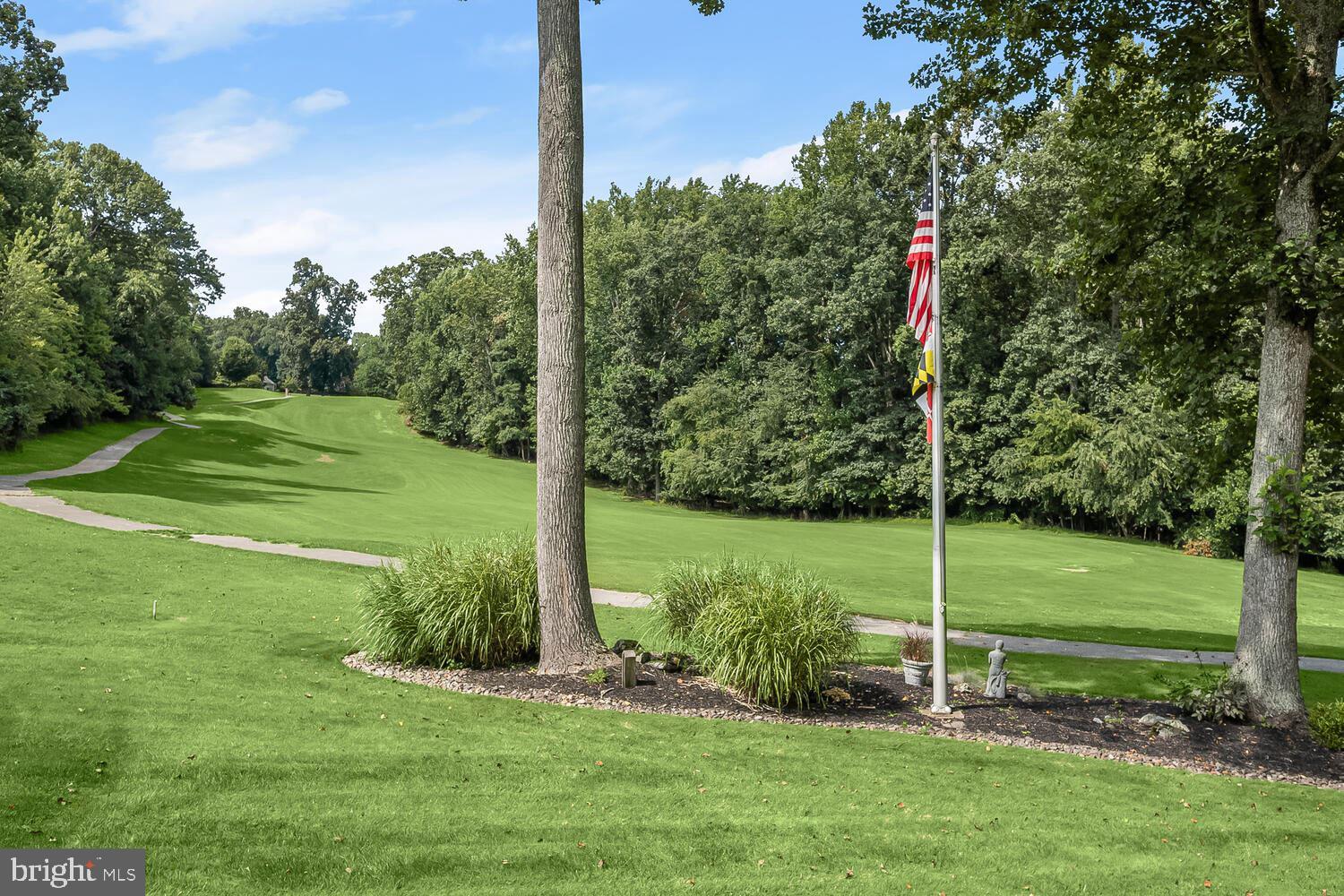 RIVER DOWNS - Residential