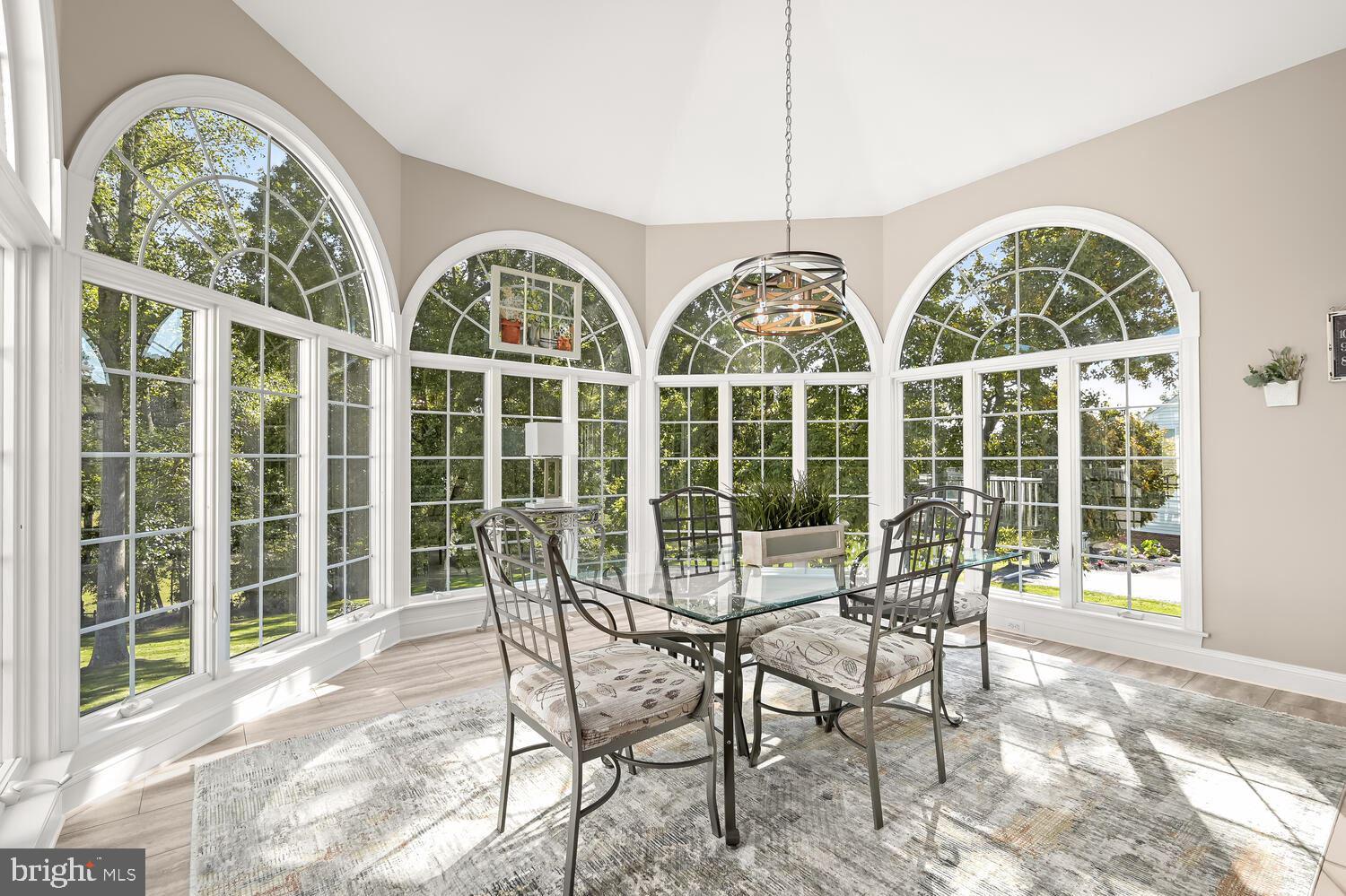 RIVER DOWNS - Residential