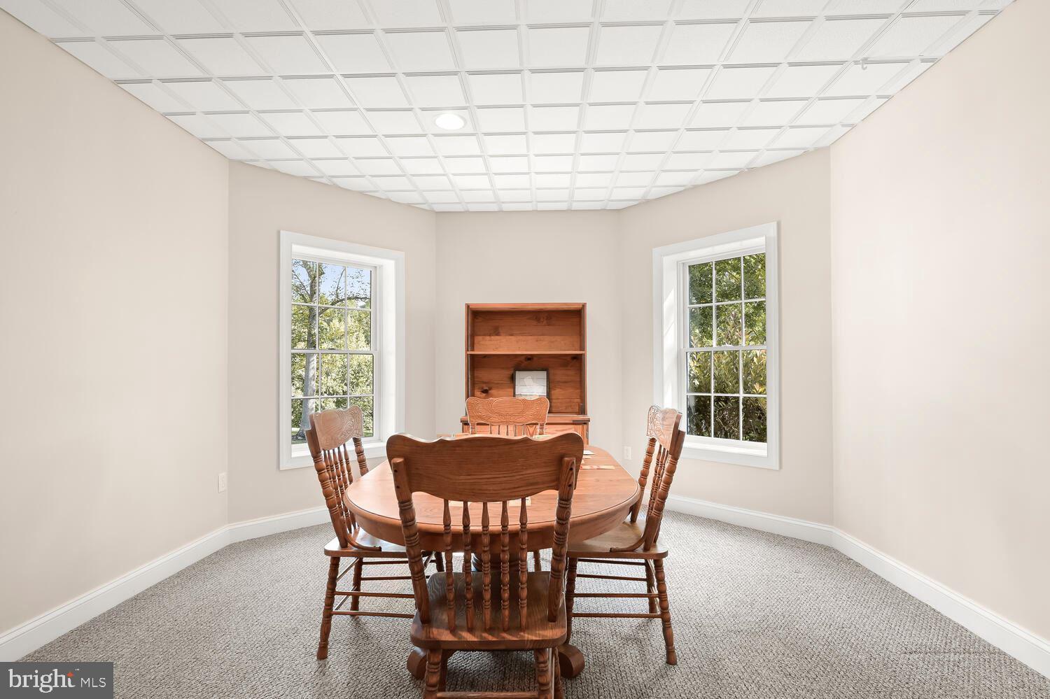 RIVER DOWNS - Residential