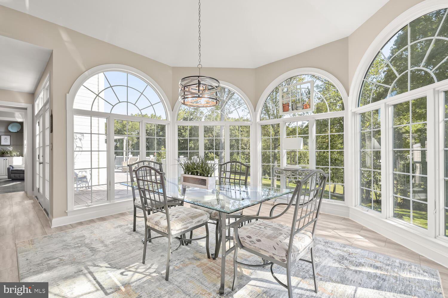 RIVER DOWNS - Residential