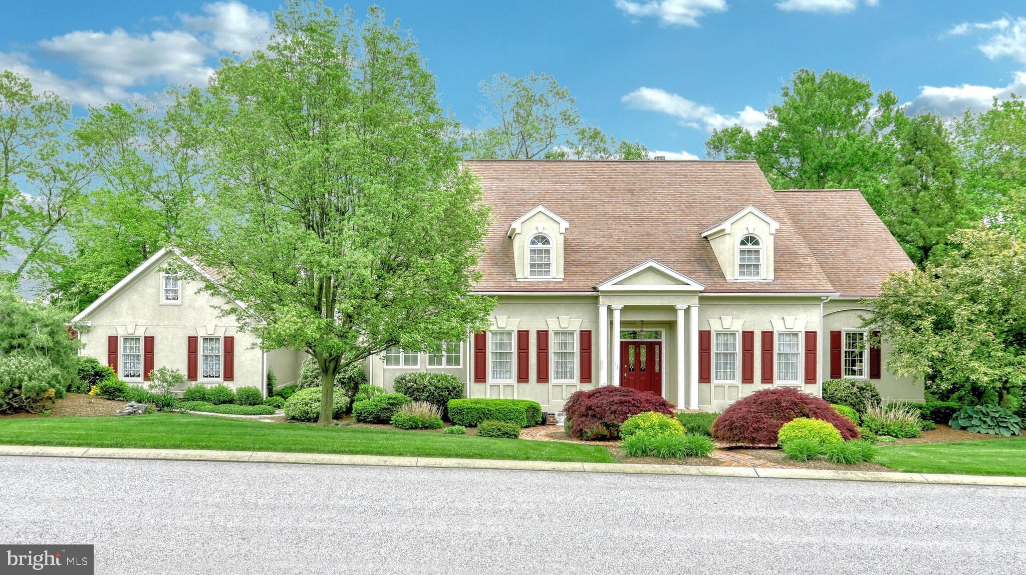 CHARLYN - Residential