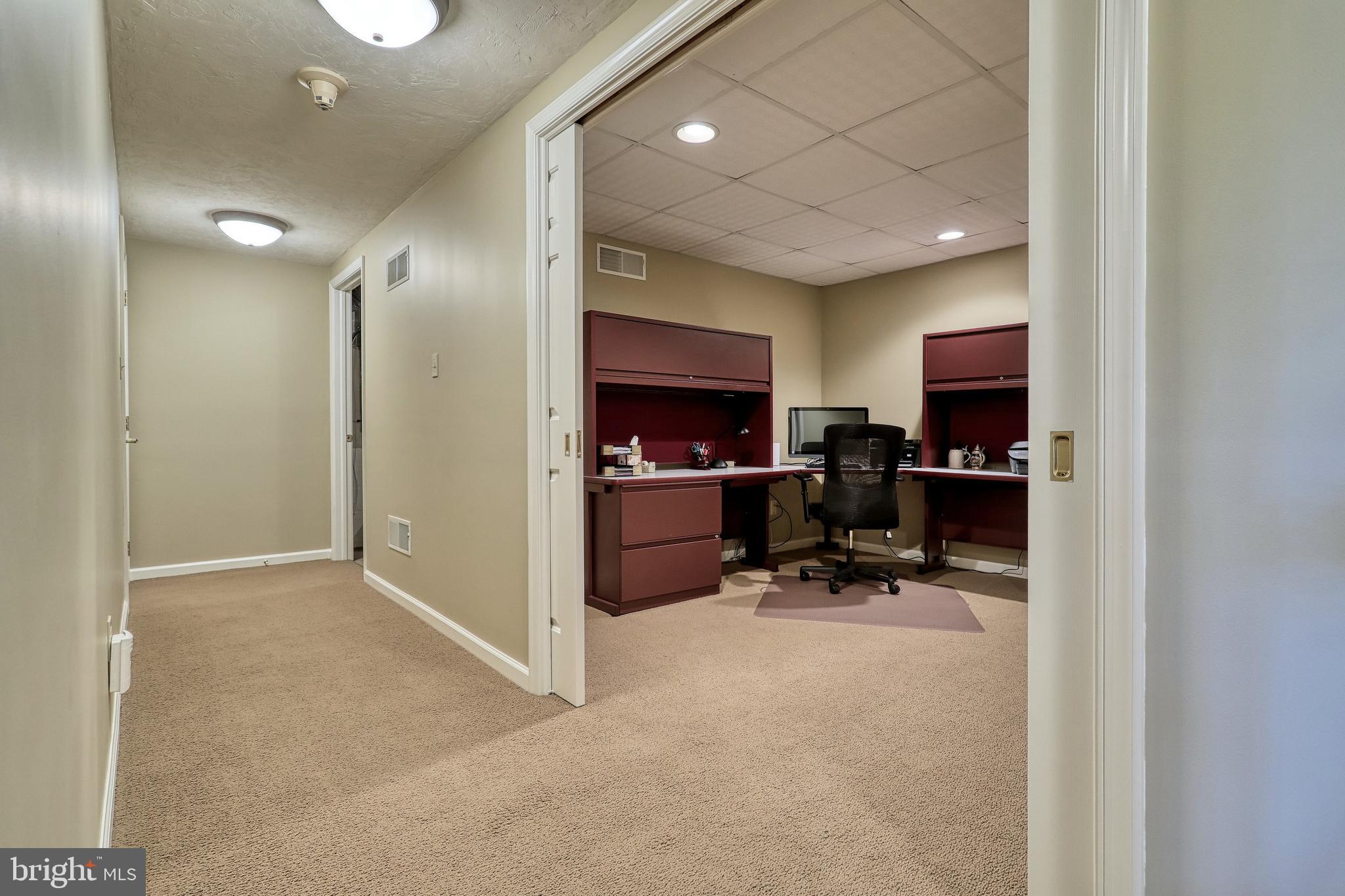 CHARLYN - Residential