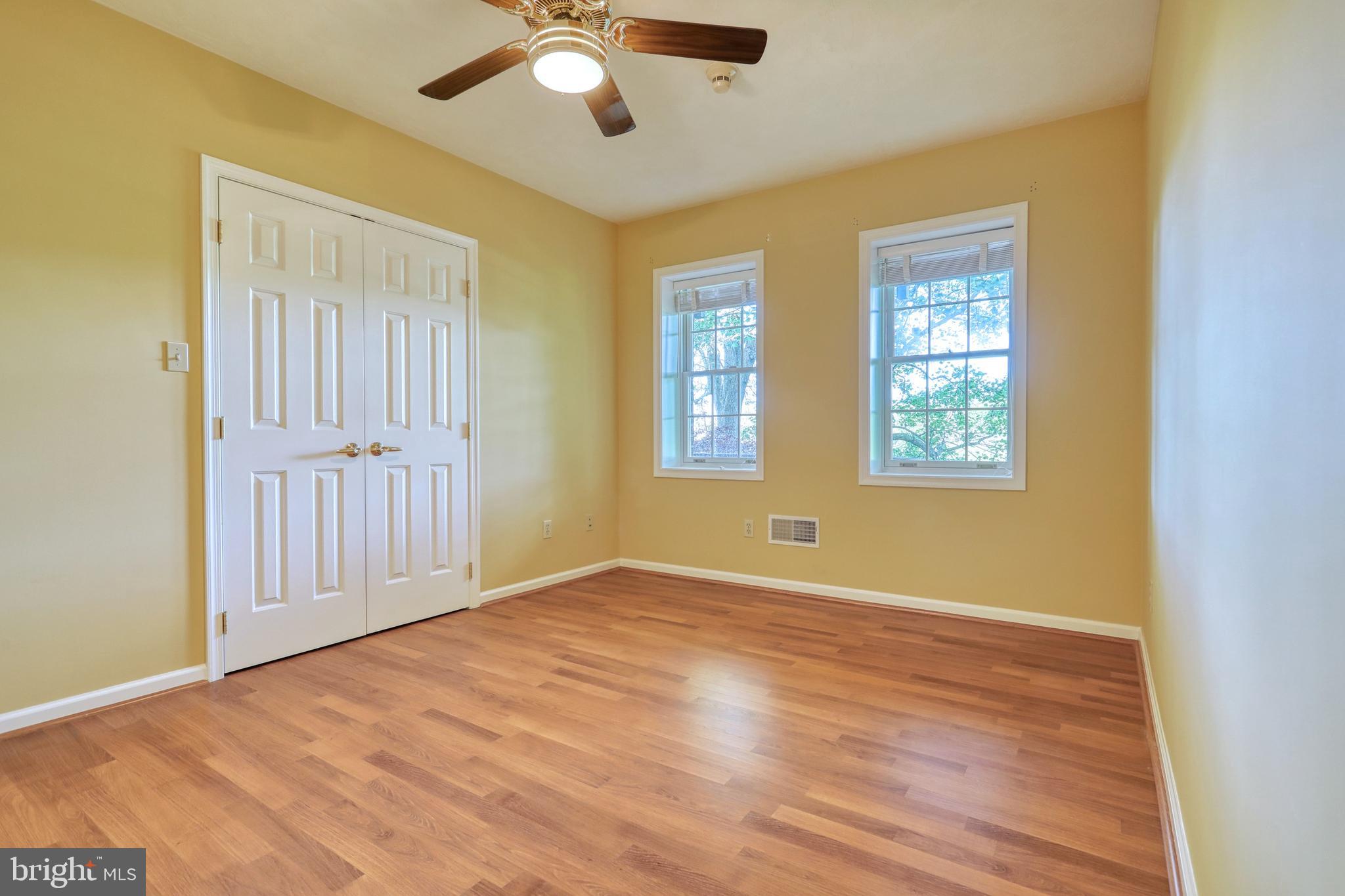 CHARLYN - Residential