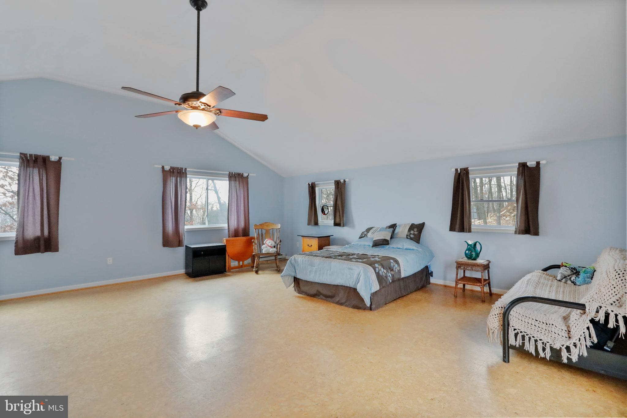 THE WOODS - Residential