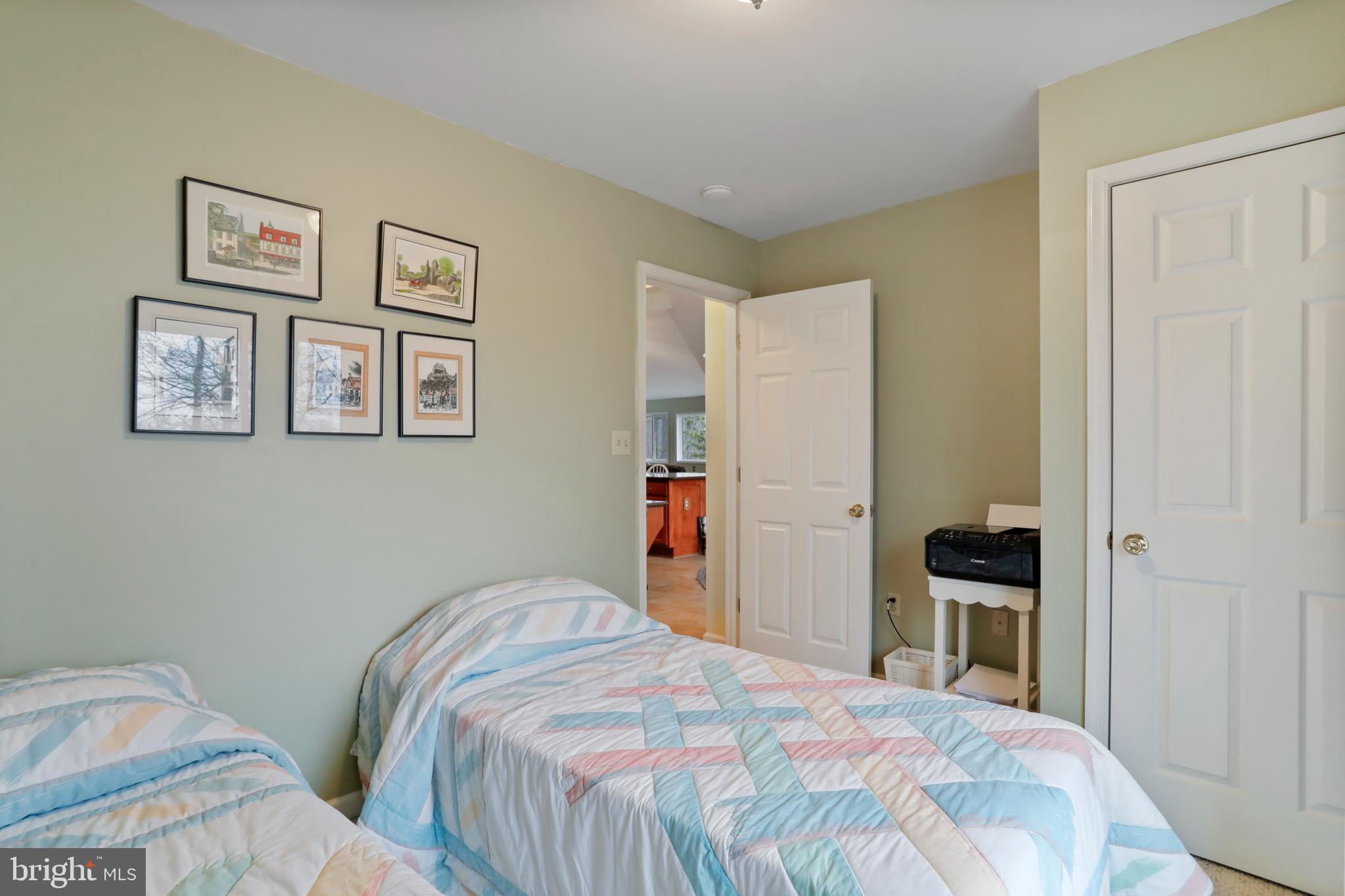 THE WOODS - Residential