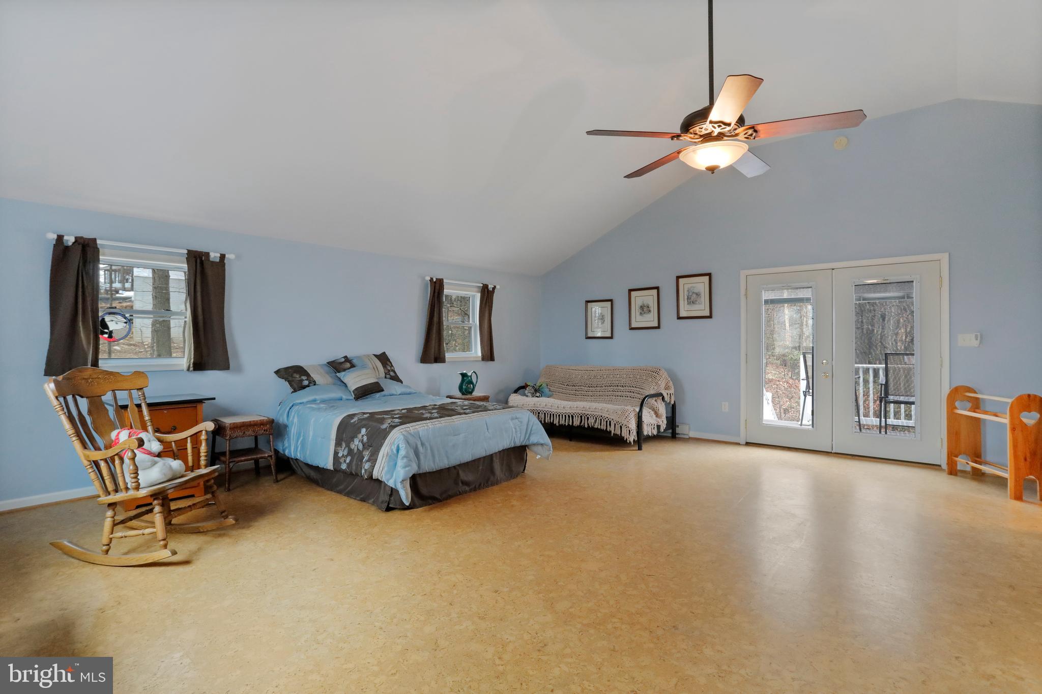 THE WOODS - Residential