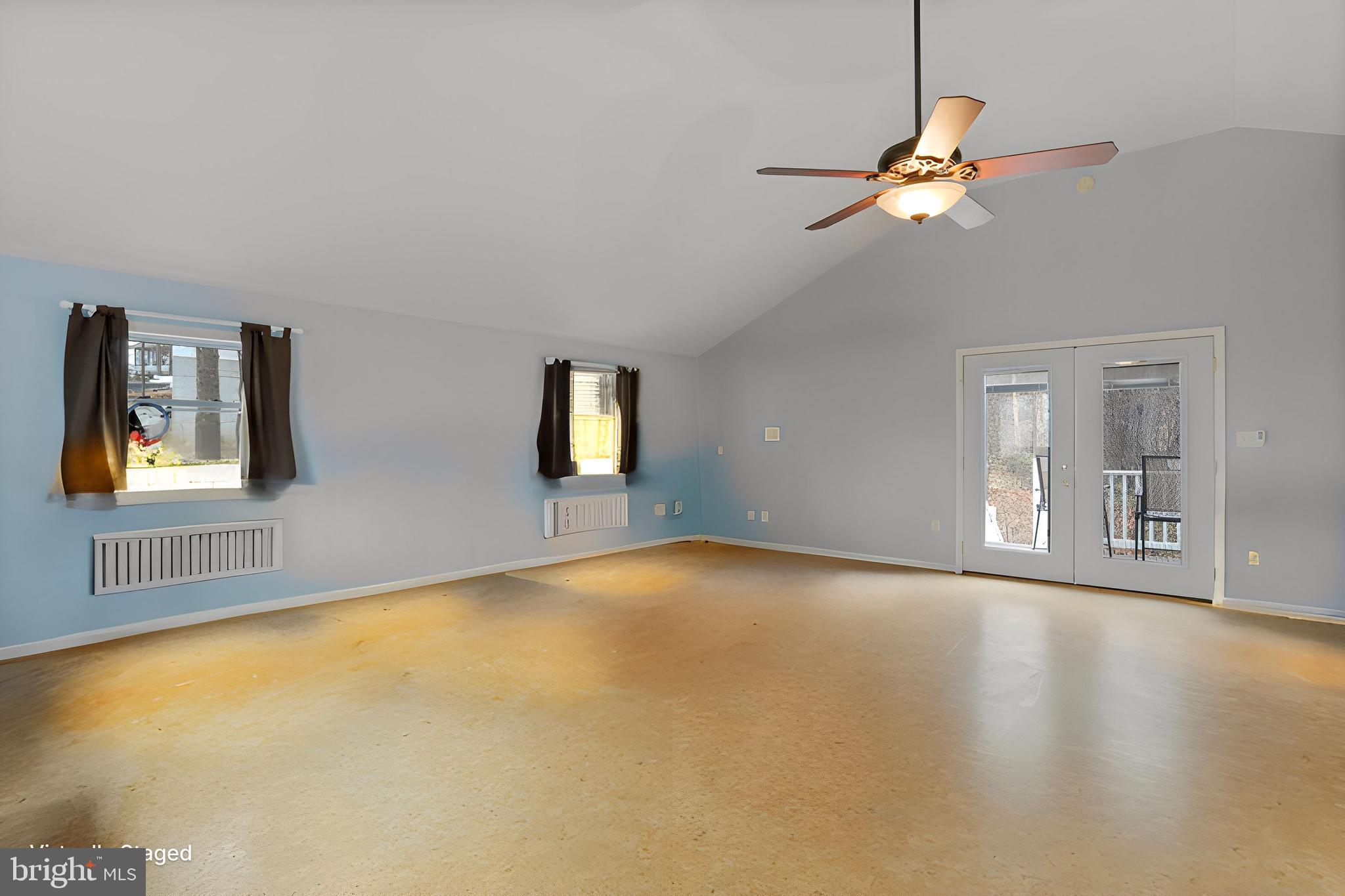 THE WOODS - Residential