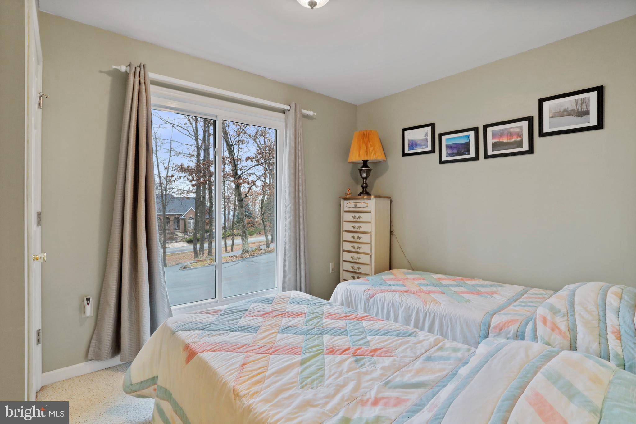 THE WOODS - Residential